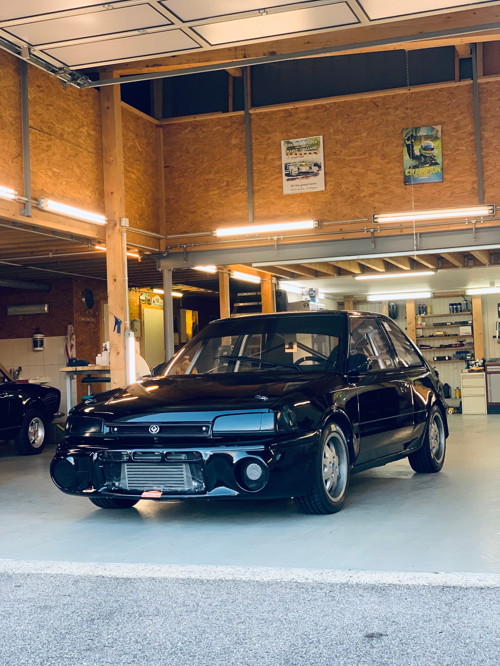 MAZDA 323 1.8i 16V GTX Turbo 4WD