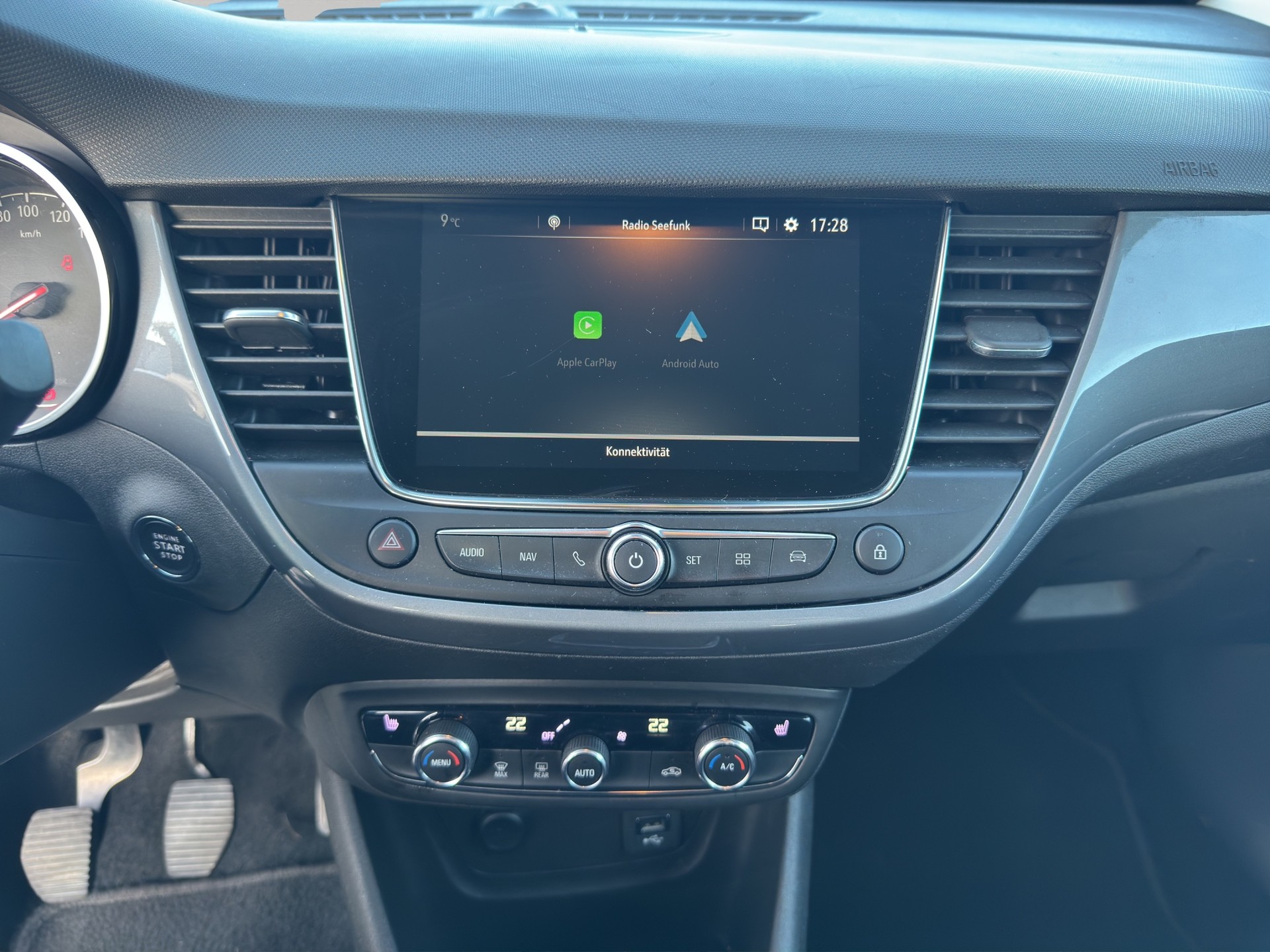 OPEL Crossland X 1.2i Excellence-image-11