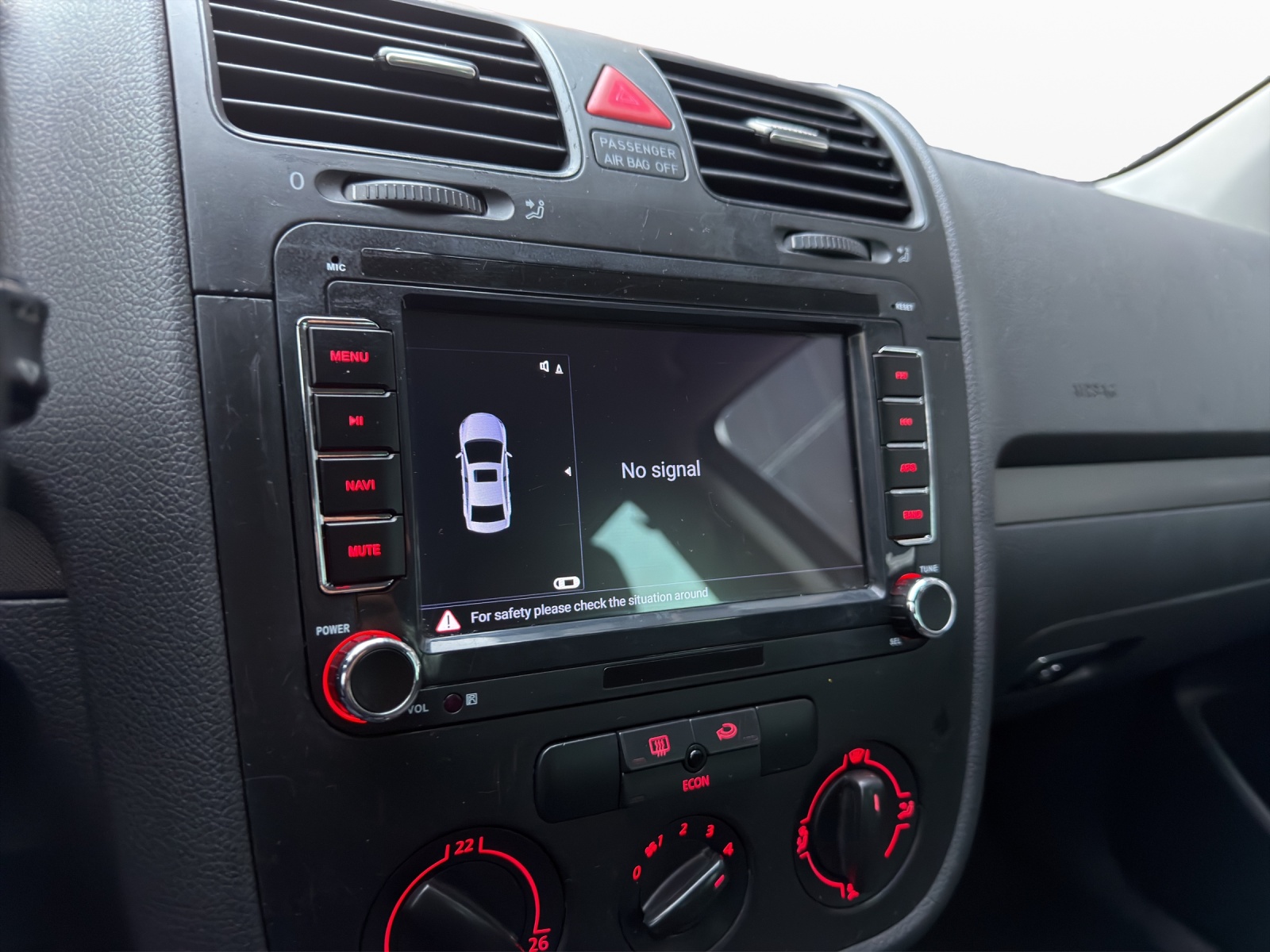 VW Golf 2.0 FSI Comfortline-image-12