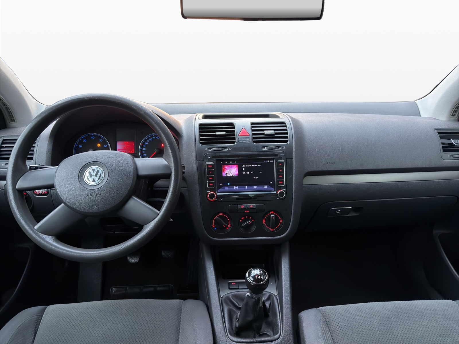 VW Golf 2.0 FSI Comfortline-image-10