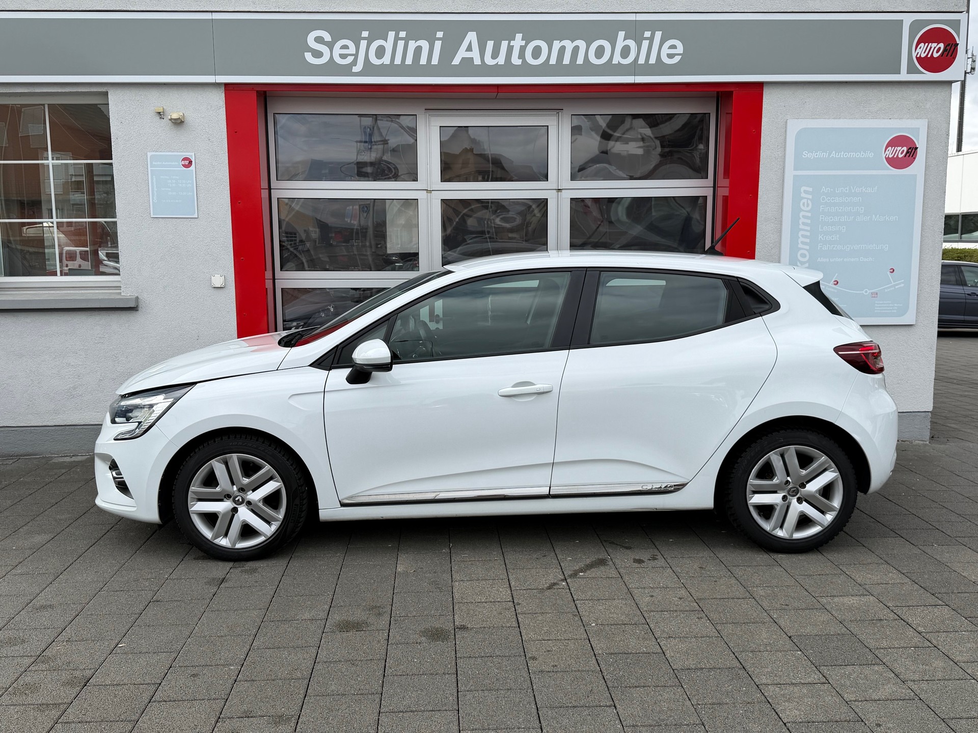 RENAULT Clio 1.0 Business-image-2