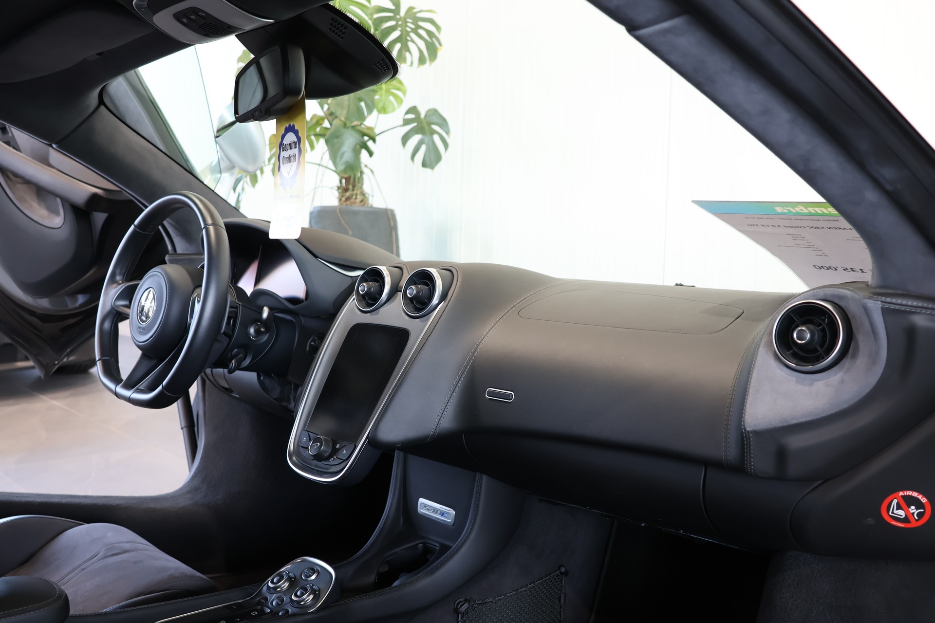 McLAREN 540C Coupé 3.8 V8 SSG-image-11
