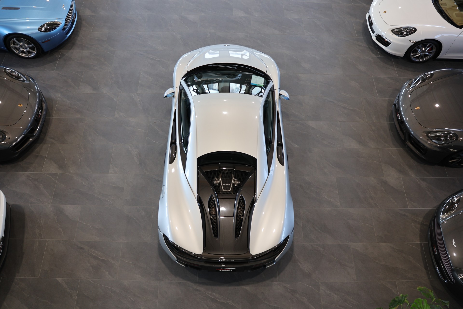 McLAREN 540C Coupé 3.8 V8 SSG-image-7