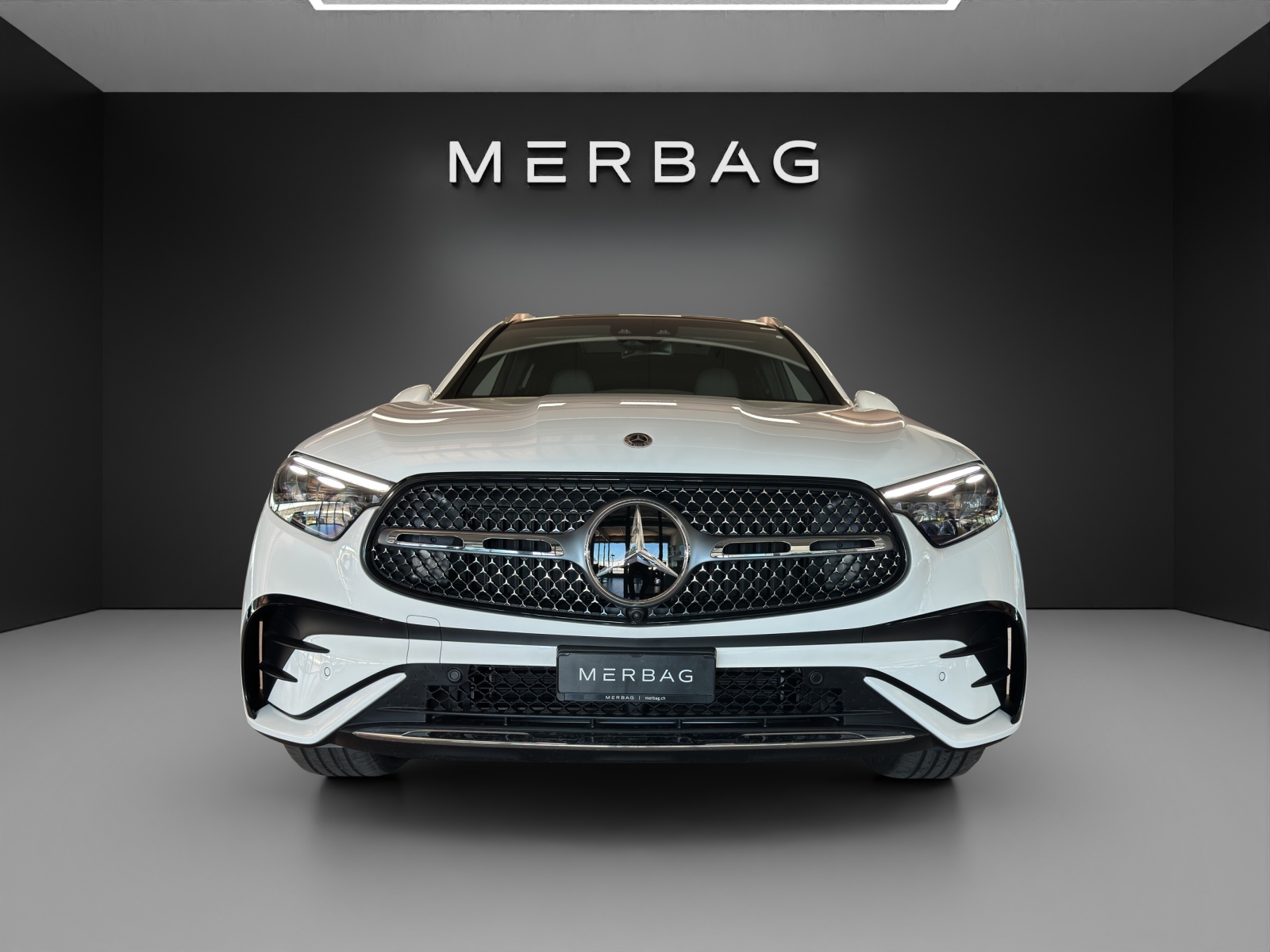 MERCEDES-BENZ GLC 300 4Matic 9G-Tronic AMG Line-image-1