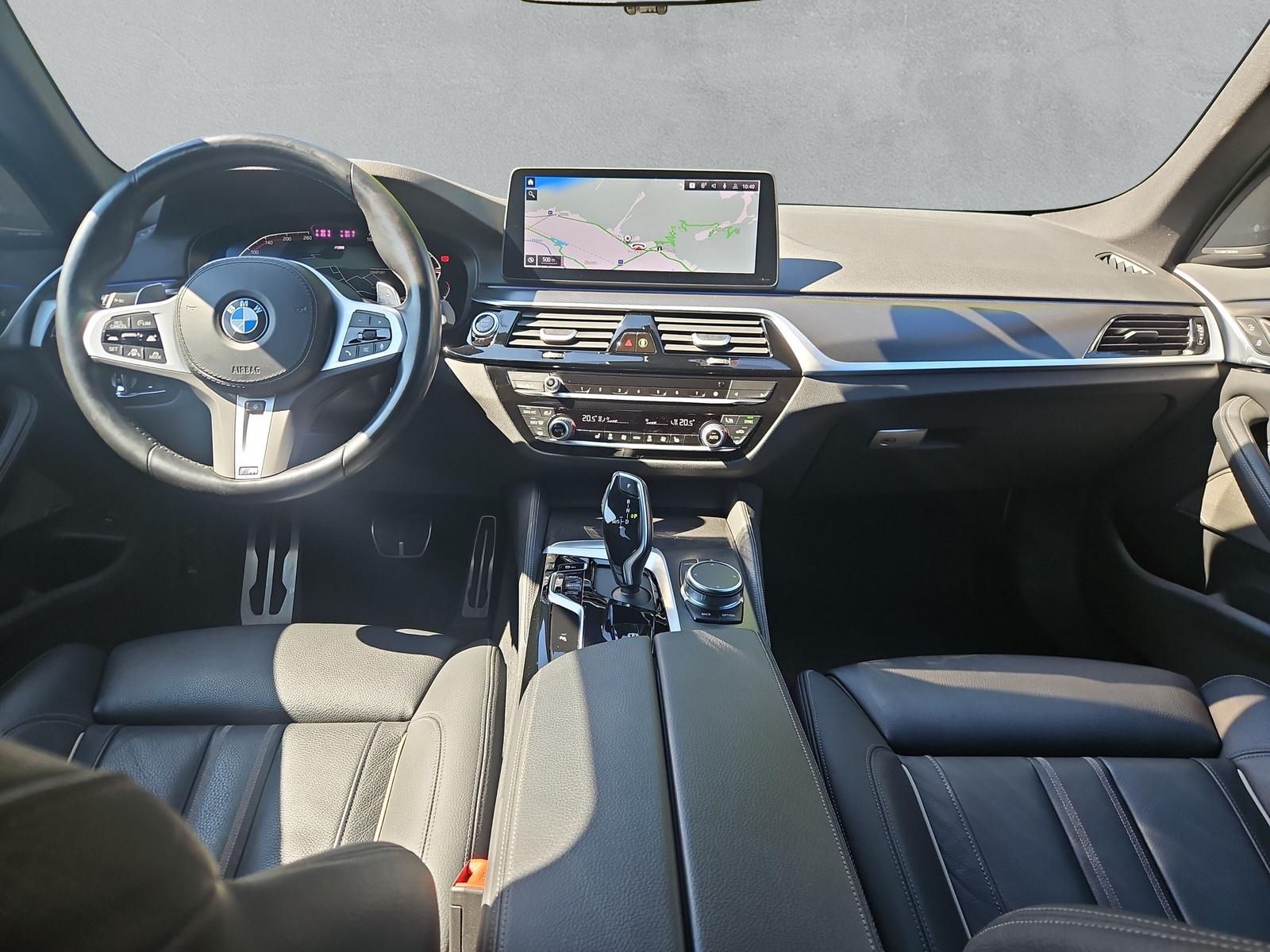 BMW 530d xDrive 48VTouring Pure M Sport (CH)-image-12