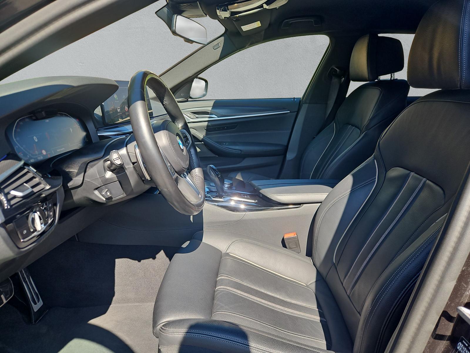 BMW 530d xDrive 48VTouring Pure M Sport (CH)-image-10