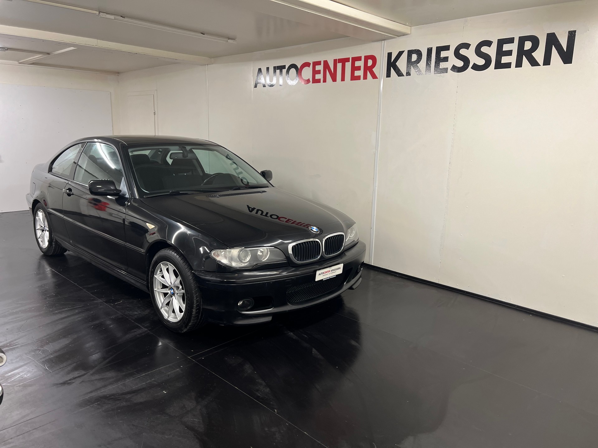 BMW 318Ci Coupé-image-2