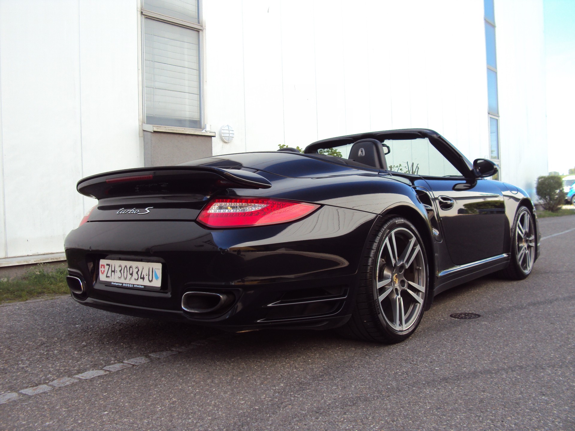 PORSCHE 911 Cabrio Turbo S PDK-image-4