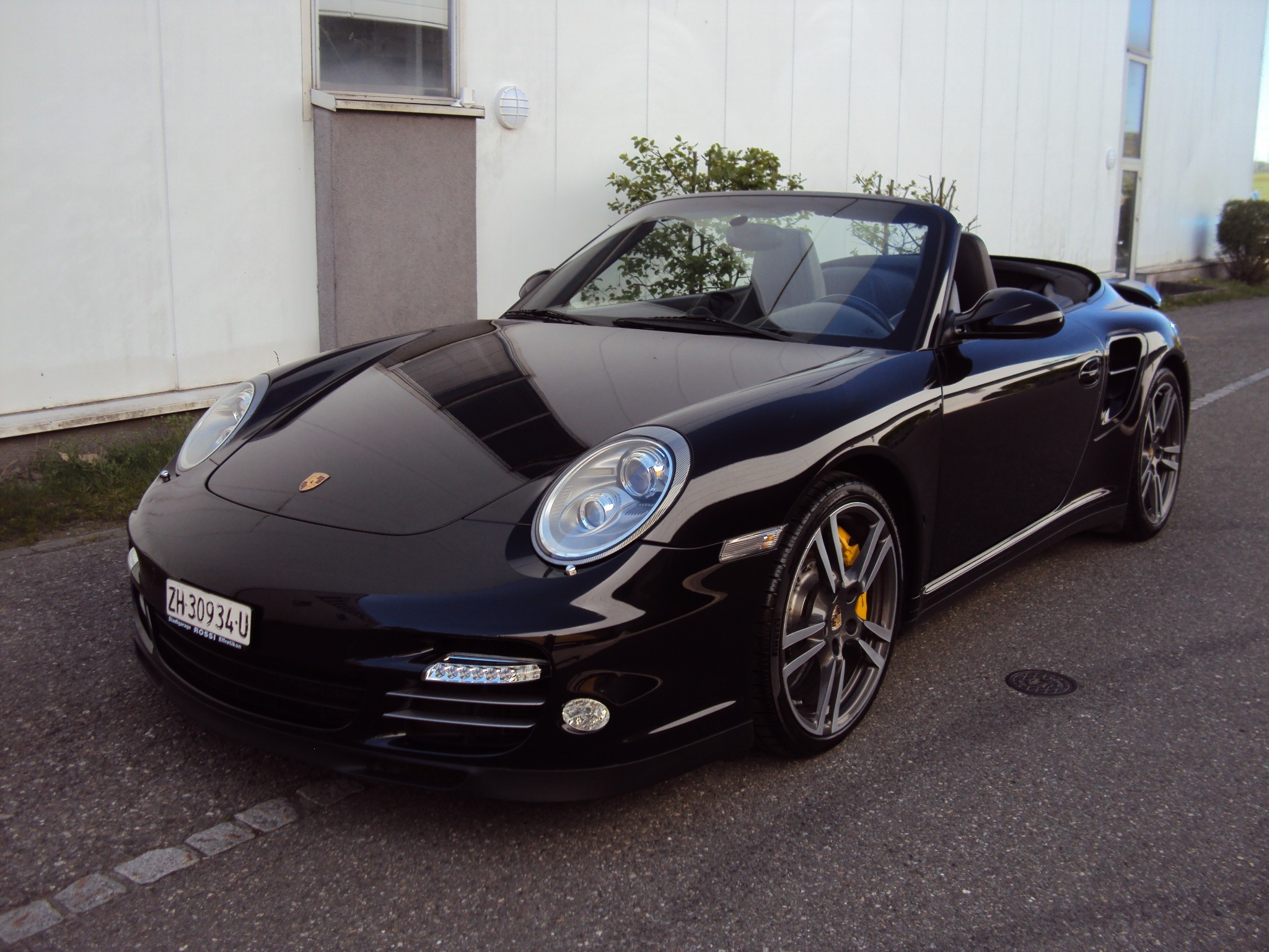 Car photo
