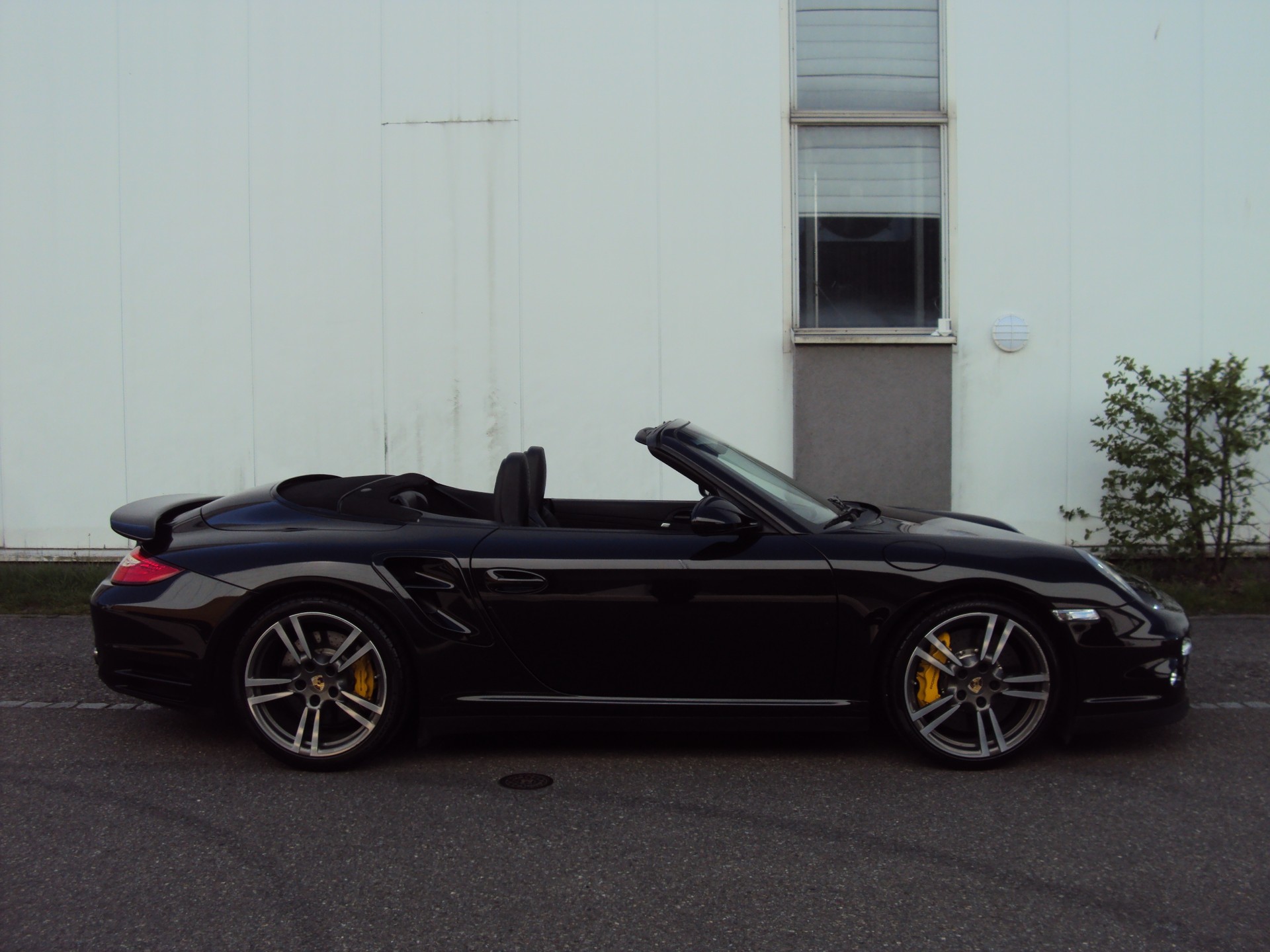 PORSCHE 911 Cabrio Turbo S PDK-image-6