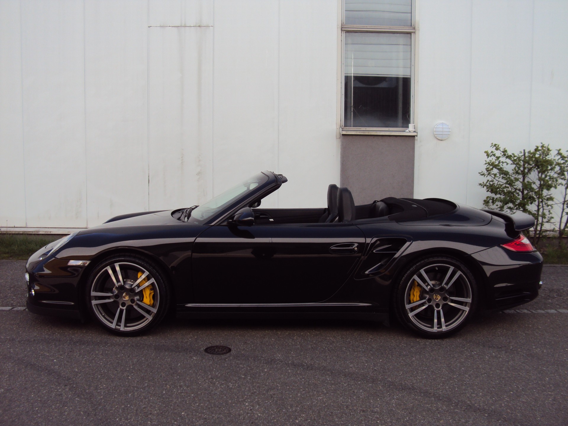 PORSCHE 911 Cabrio Turbo S PDK-image-7