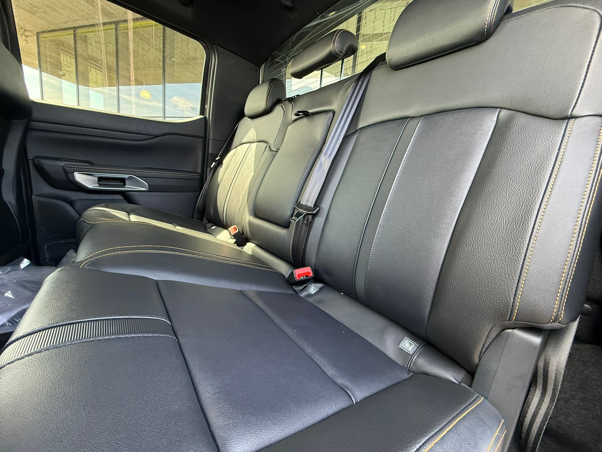 FORD Ranger Wildtrak 2.0 Eco Blue e-4WD Automat-image-7