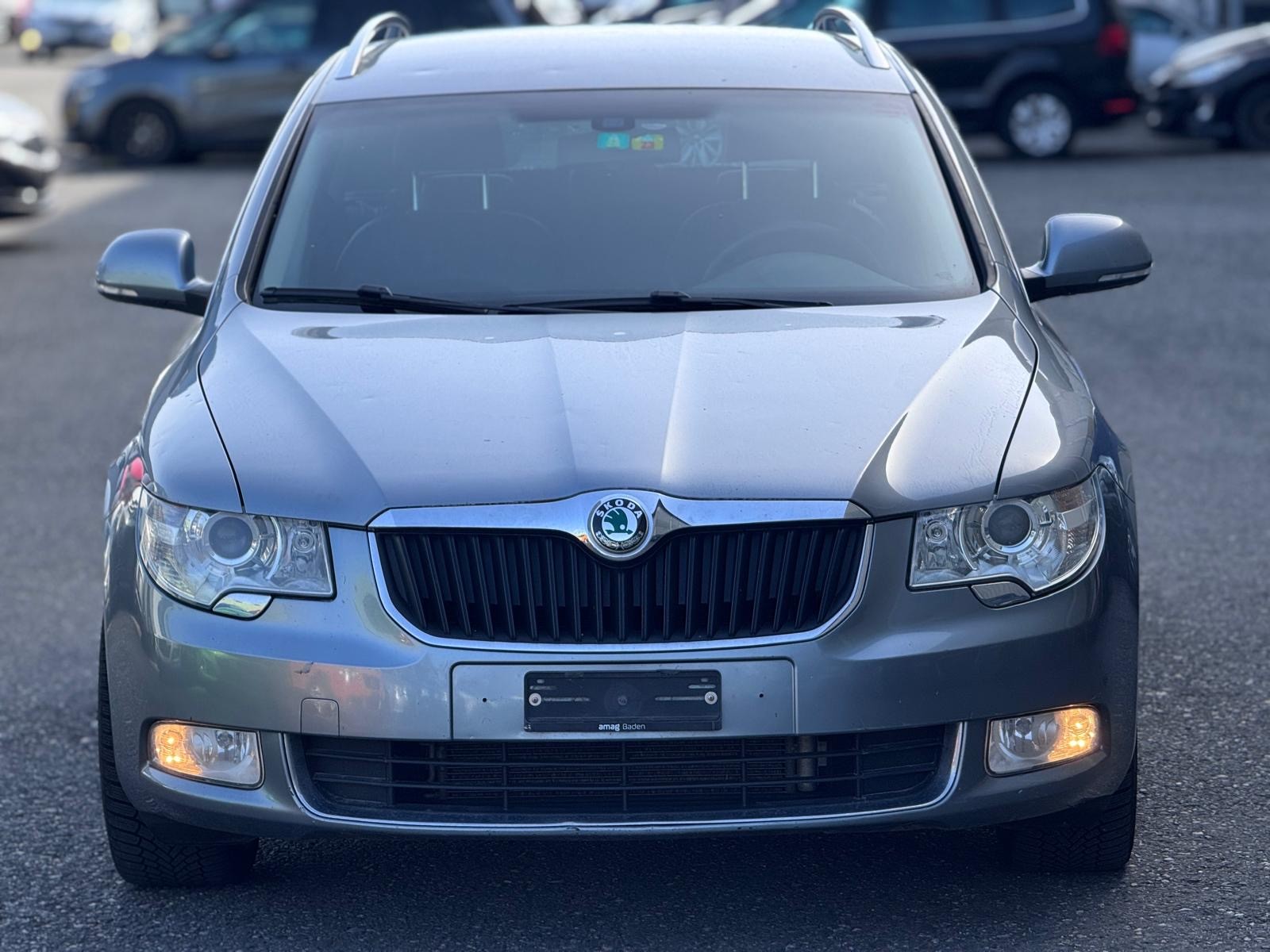 SKODA Superb Combi 3.6 FSI Ambition 4x4 DSG-image-0