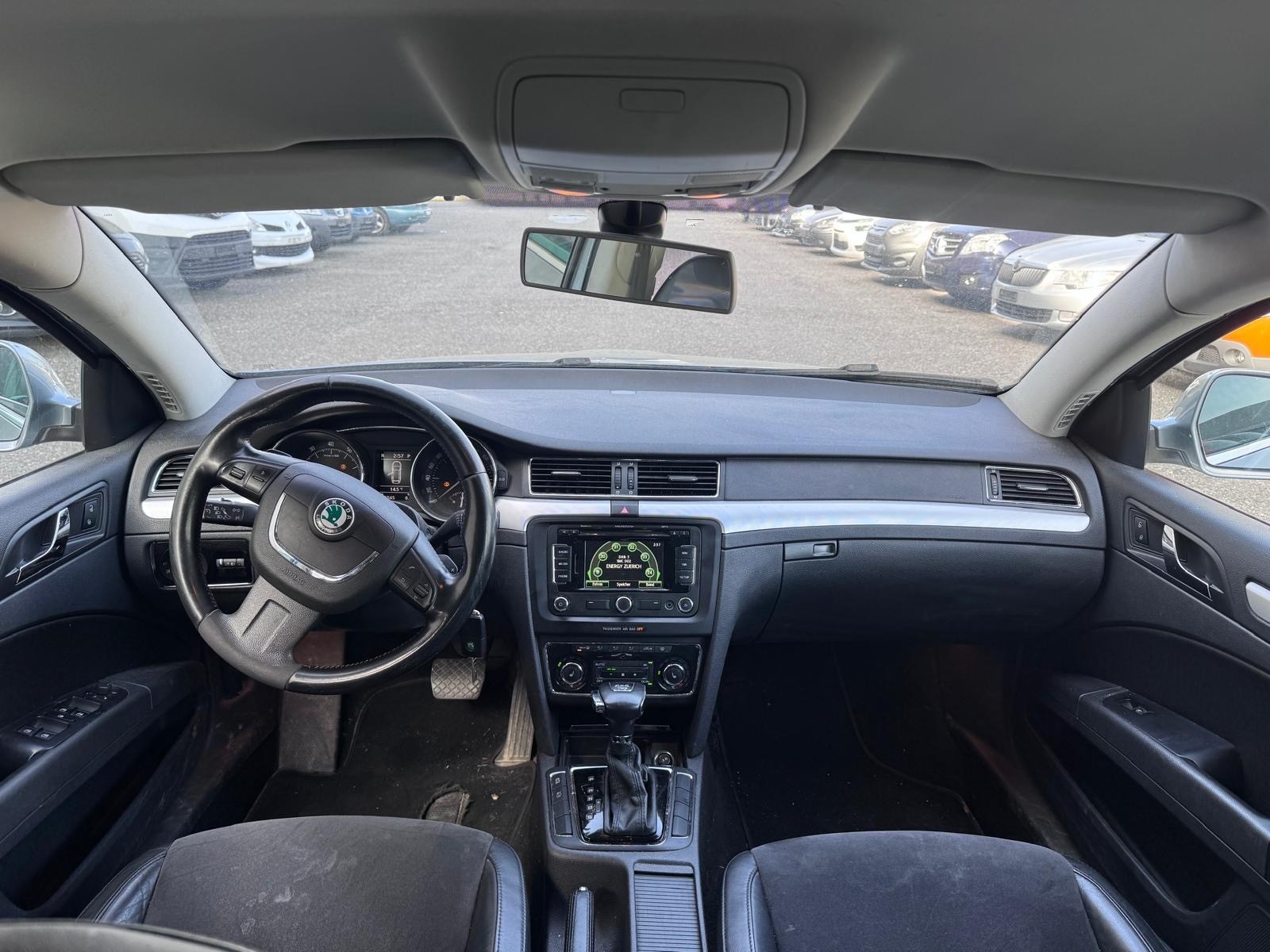 SKODA Superb Combi 3.6 FSI Ambition 4x4 DSG-image-10