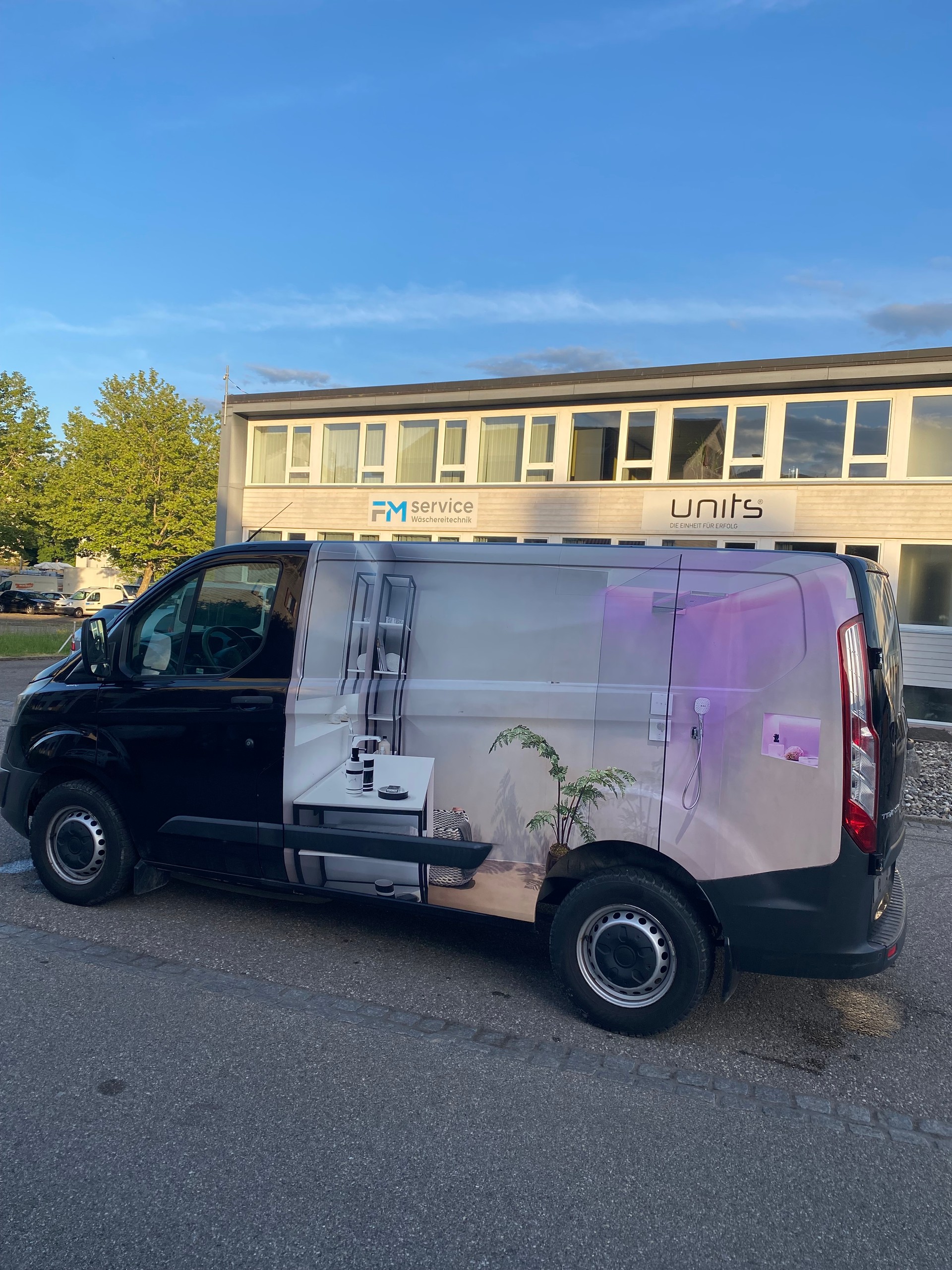 FORD Transit Custom Van 250 L1H1 Level 3-image-6