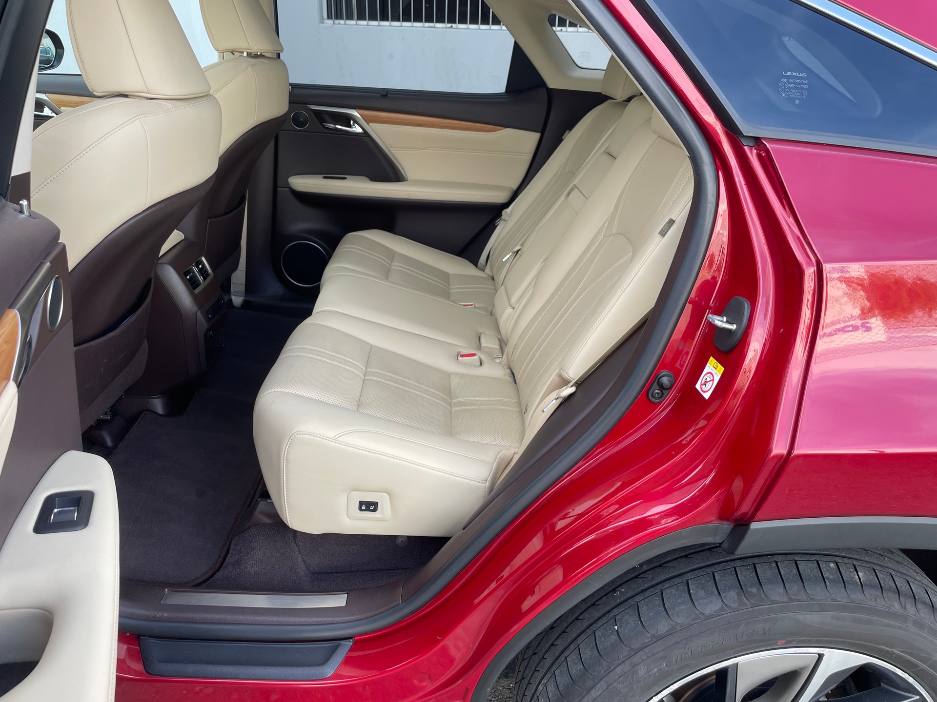 LEXUS RX 450h excellence AWD CVT-image-11