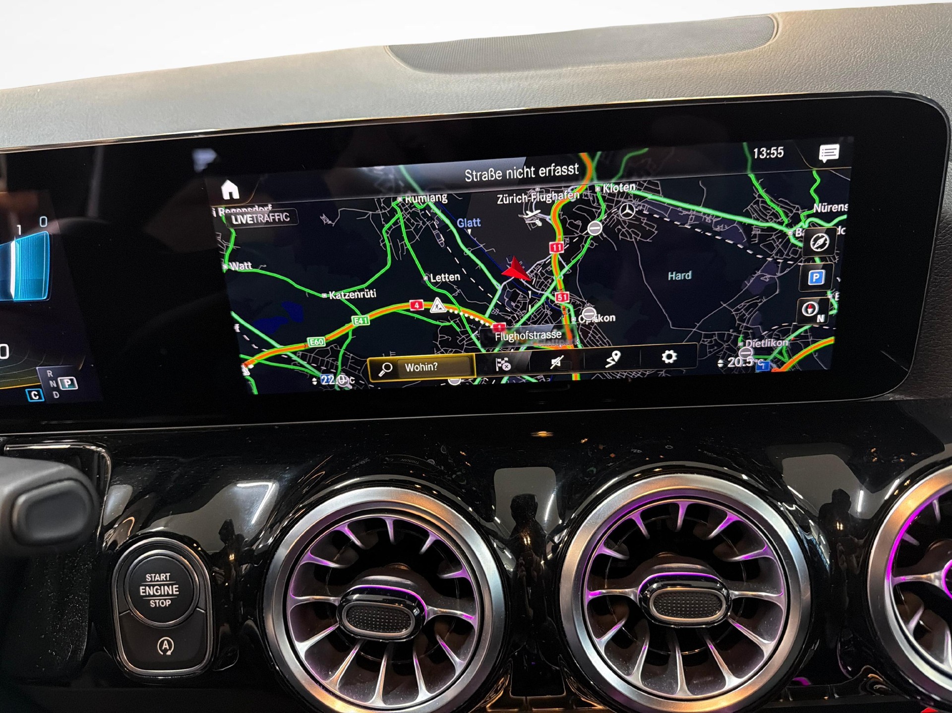 MERCEDES-BENZ GLA 35 AMG 4matic-image-12