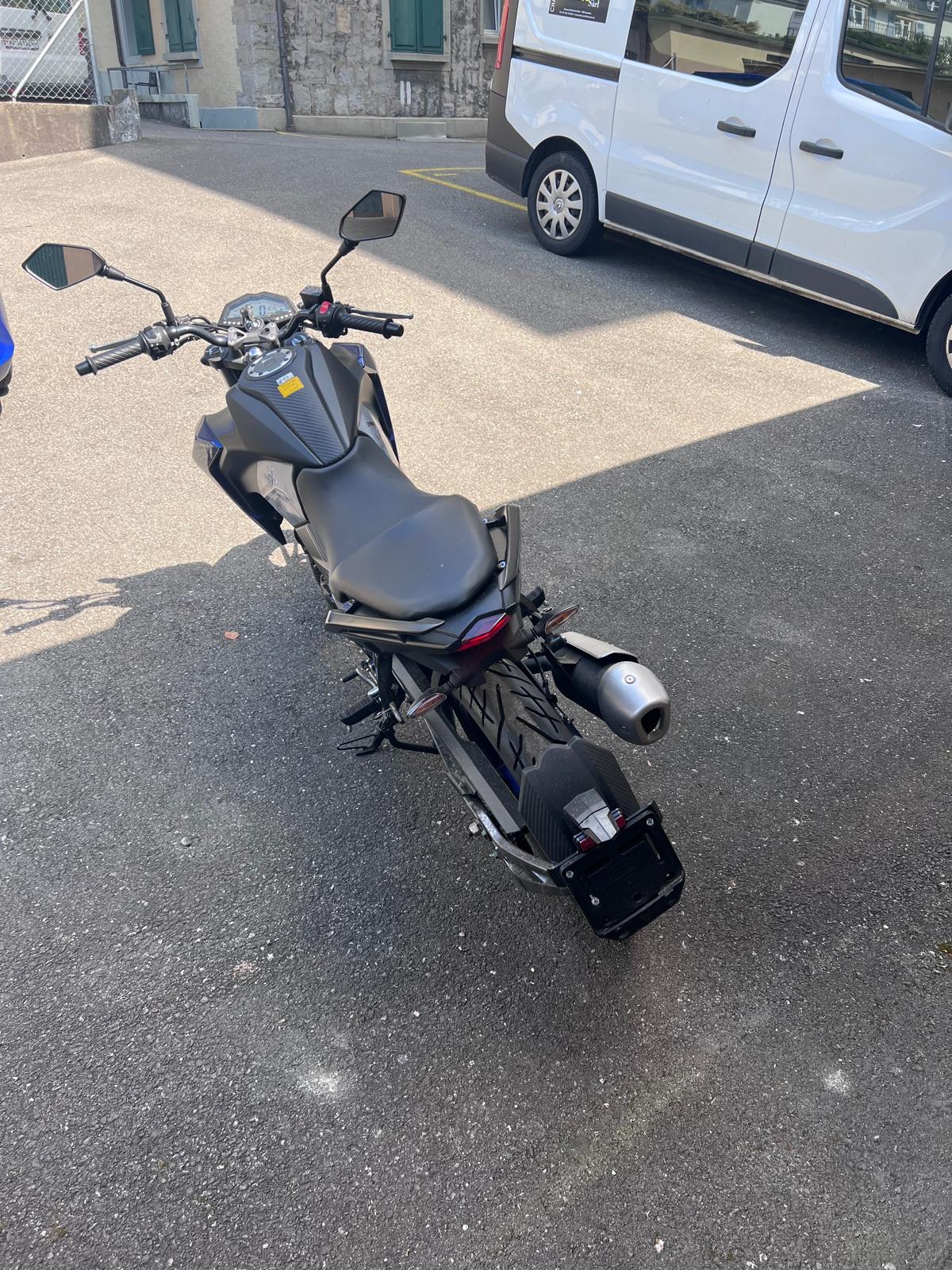 SYM NH-X 125-image-4