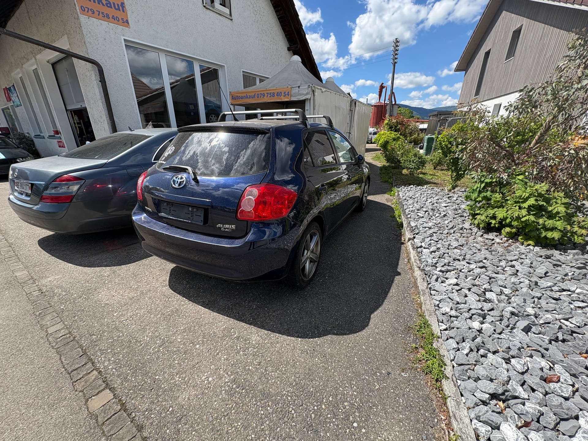 TOYOTA Auris 2.0 D-4D Linea Sol-image-1