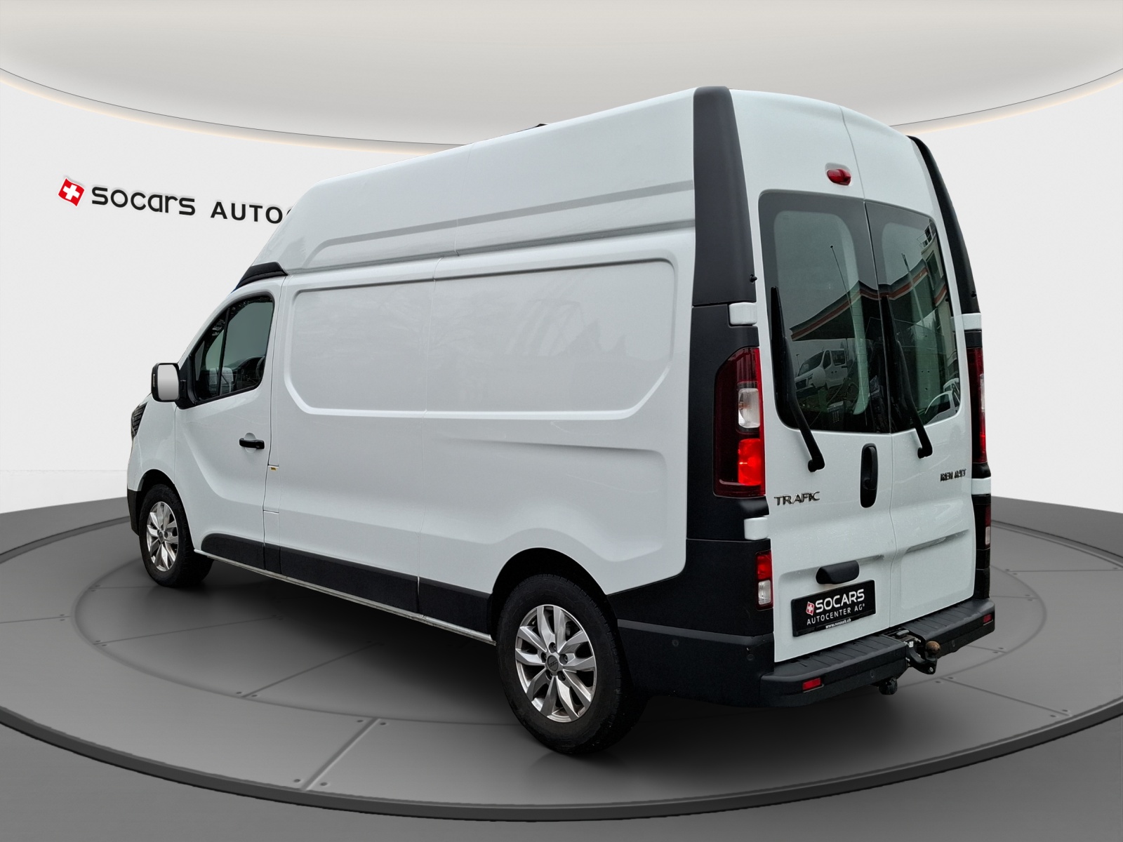 RENAULT Trafic 2.0 Blue dCi 150 Advance L2H2 EN // Anhängerkupplung-image-4
