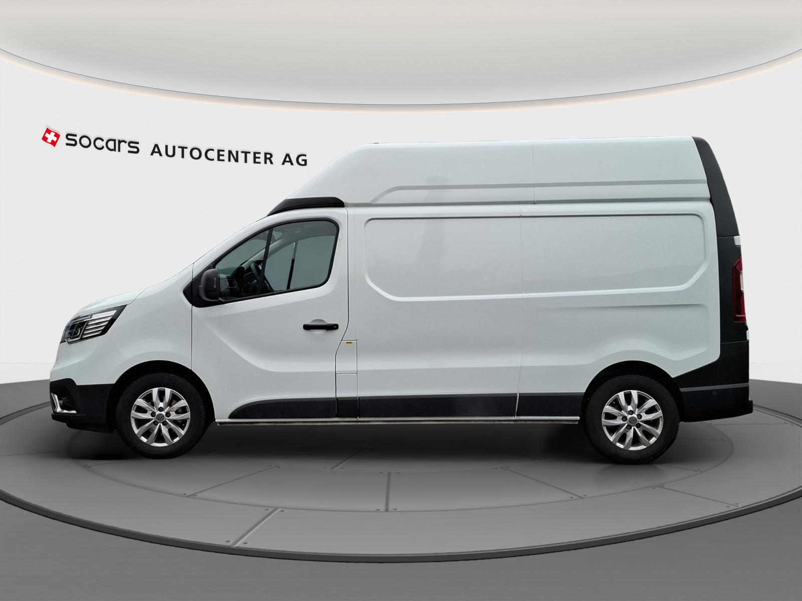 RENAULT Trafic 2.0 Blue dCi 150 Advance L2H2 EN // Anhängerkupplung-image-5