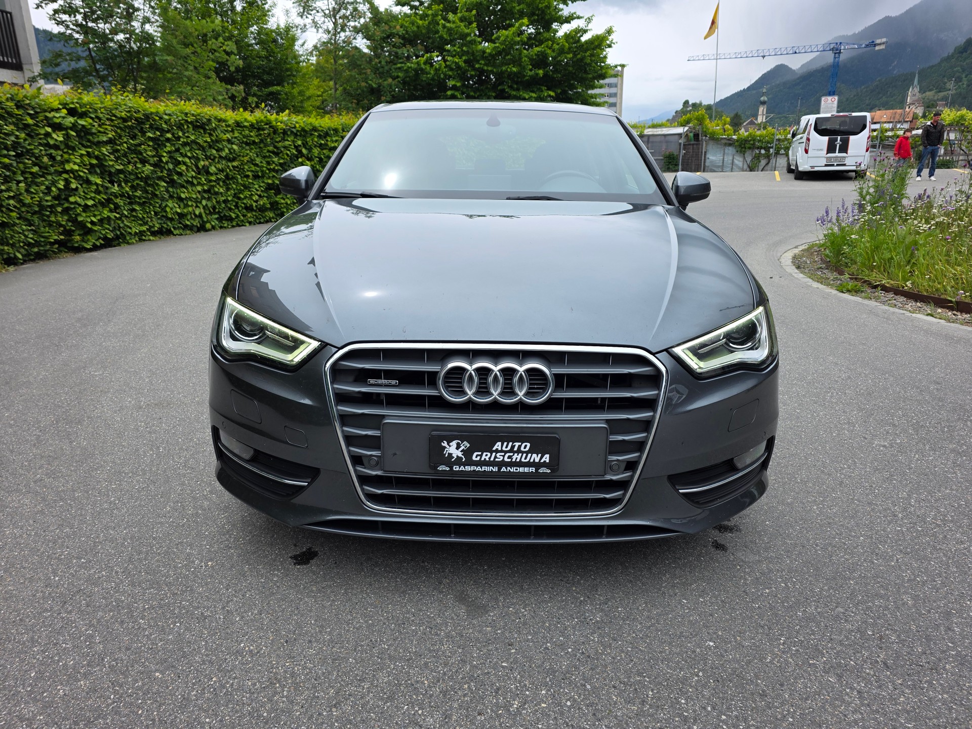 AUDI A3 Sportback 1.8 TFSI Attraction quattro S-tronic-image-7