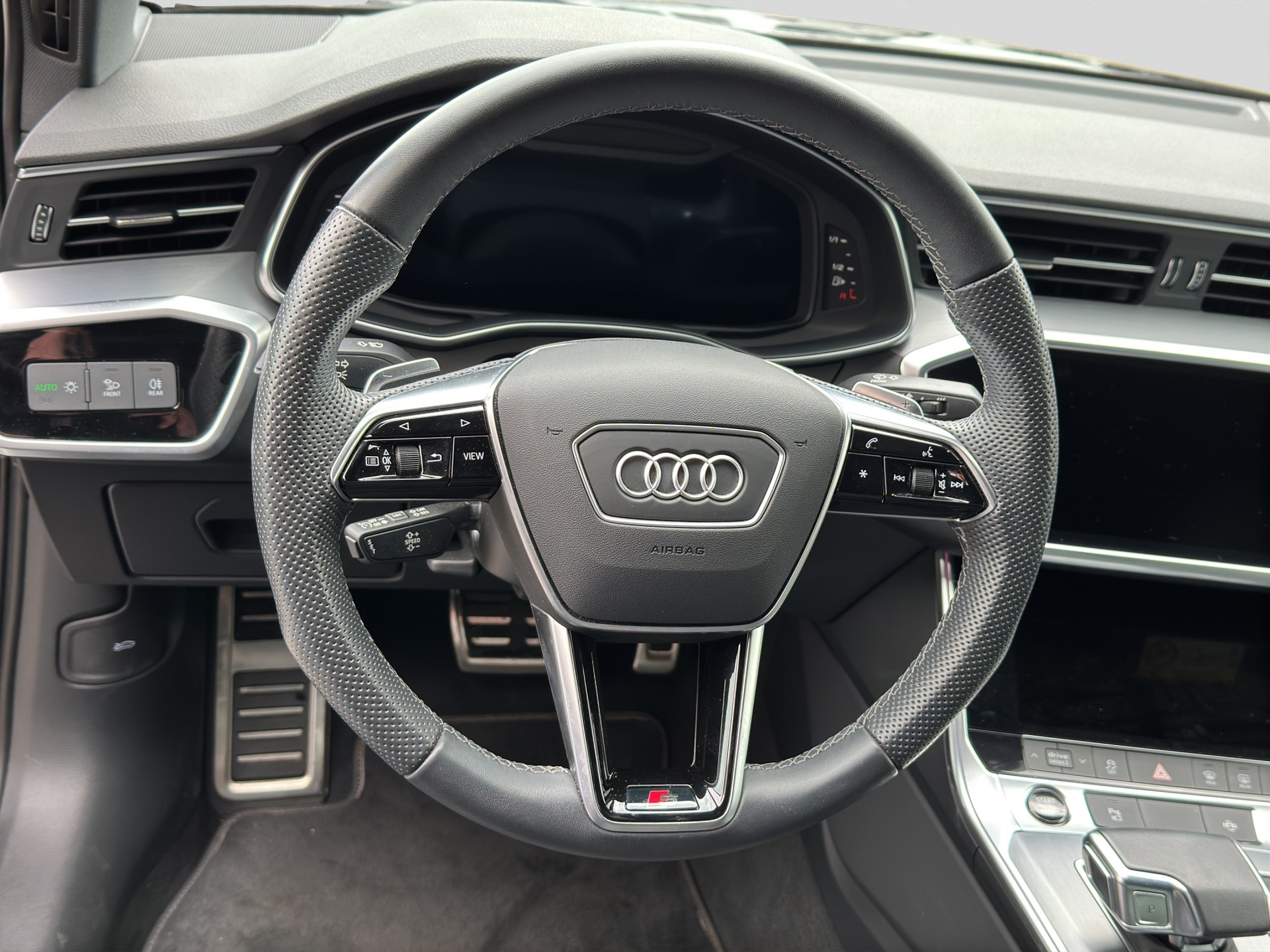 AUDI A6 Limousine 50 TFSIe quattro S-Line Schwarz Plus S-tronic-image-9