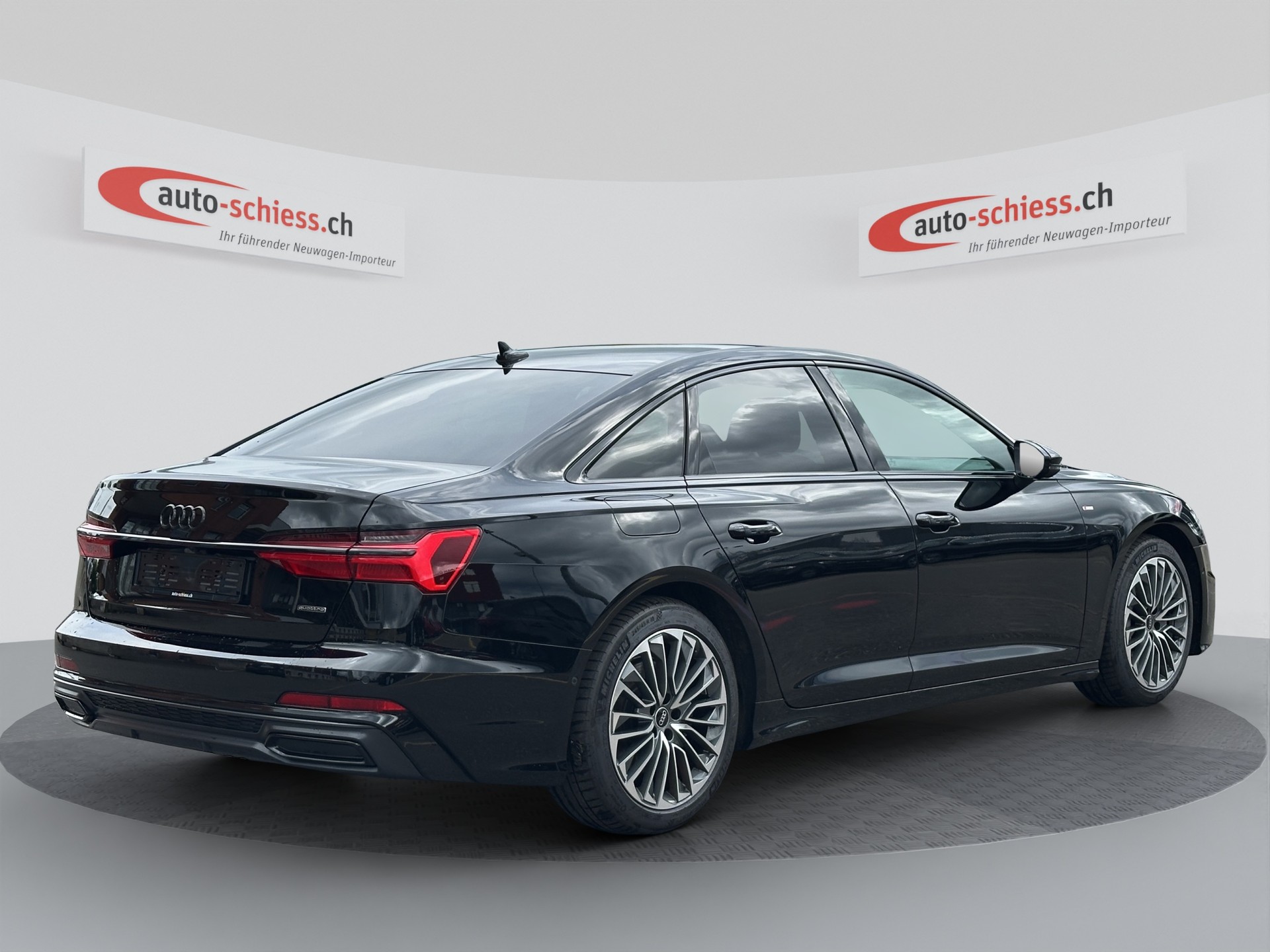 AUDI A6 Limousine 50 TFSIe quattro S-Line Schwarz Plus S-tronic-image-4