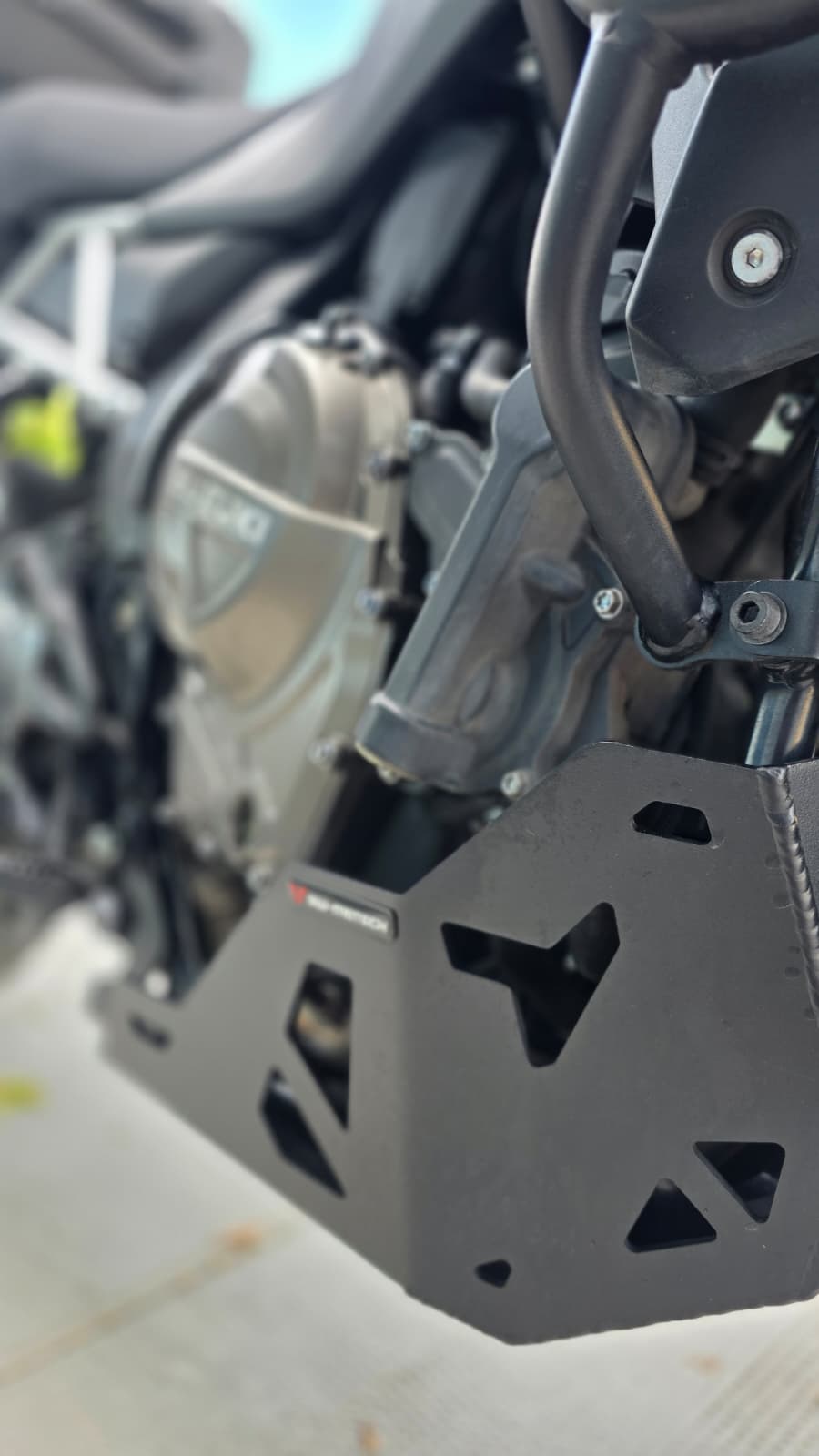 SUZUKI DL 800 (35kW)-image-8