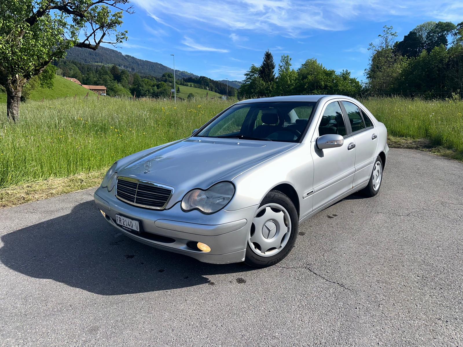 MERCEDES-BENZ C 220 CDI Classic-image-0