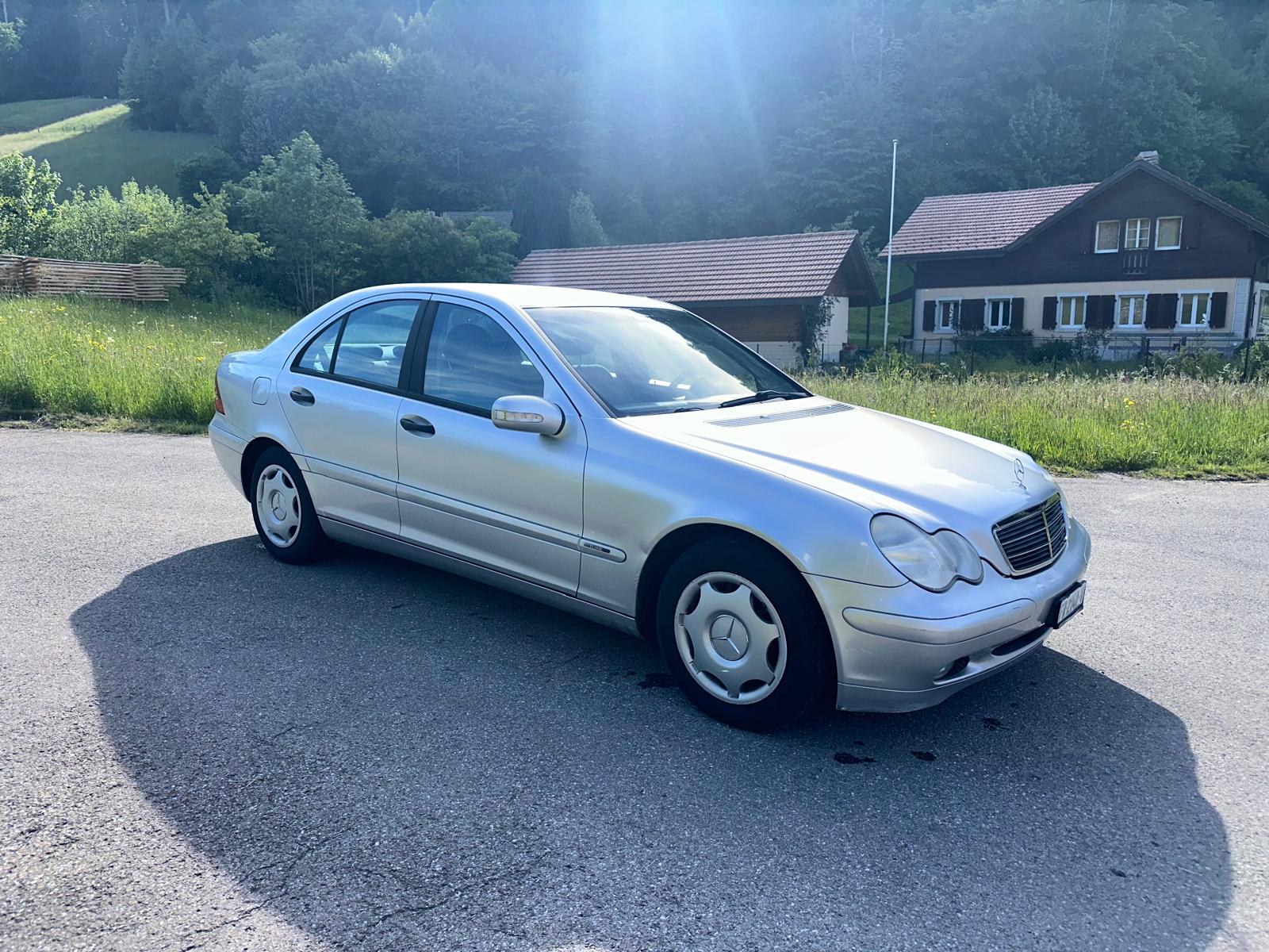 MERCEDES-BENZ C 220 CDI Classic-image-1