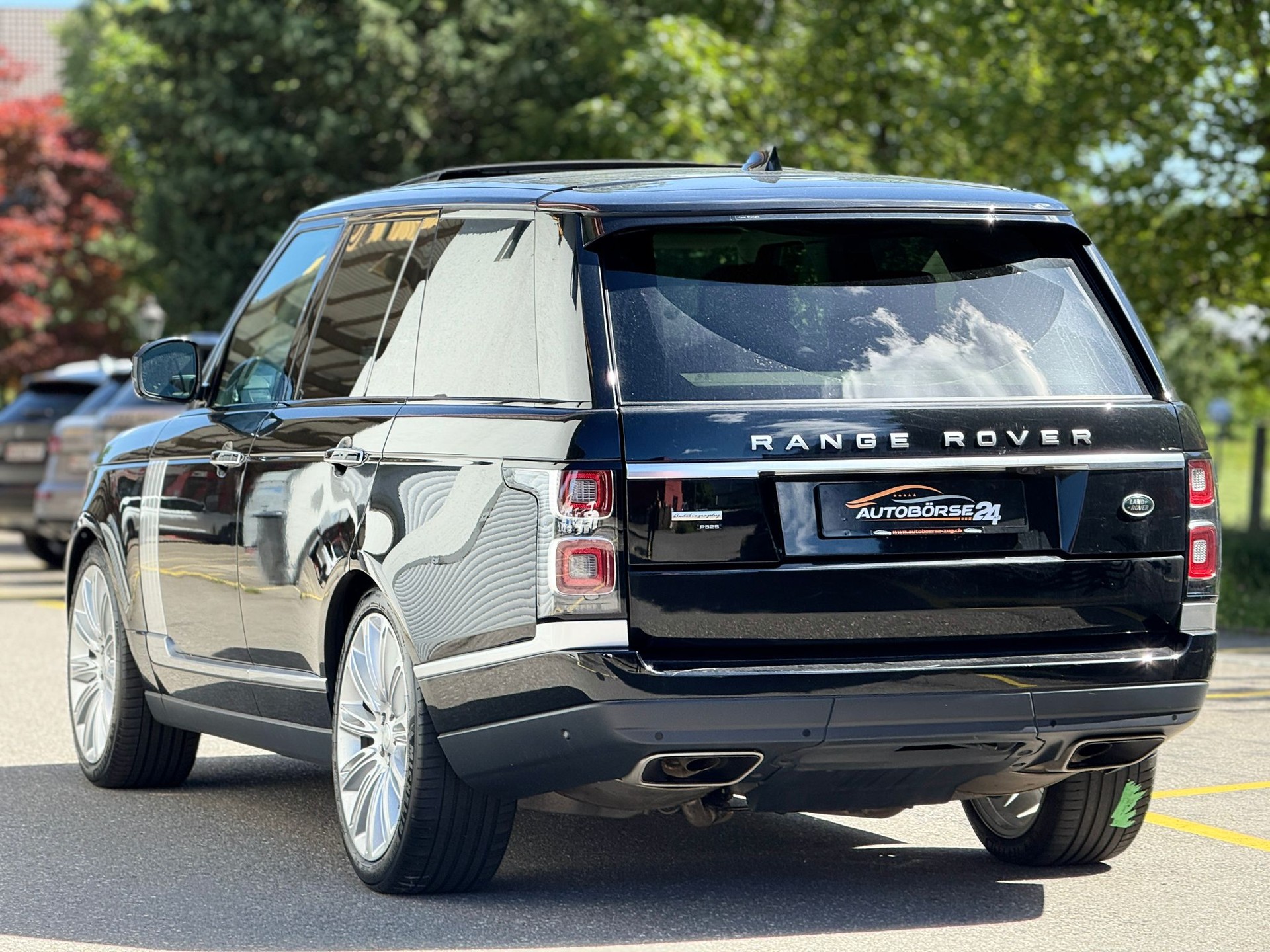 LAND ROVER Range Rover 5.0 V8 SC Autobiography-showroom-element-3