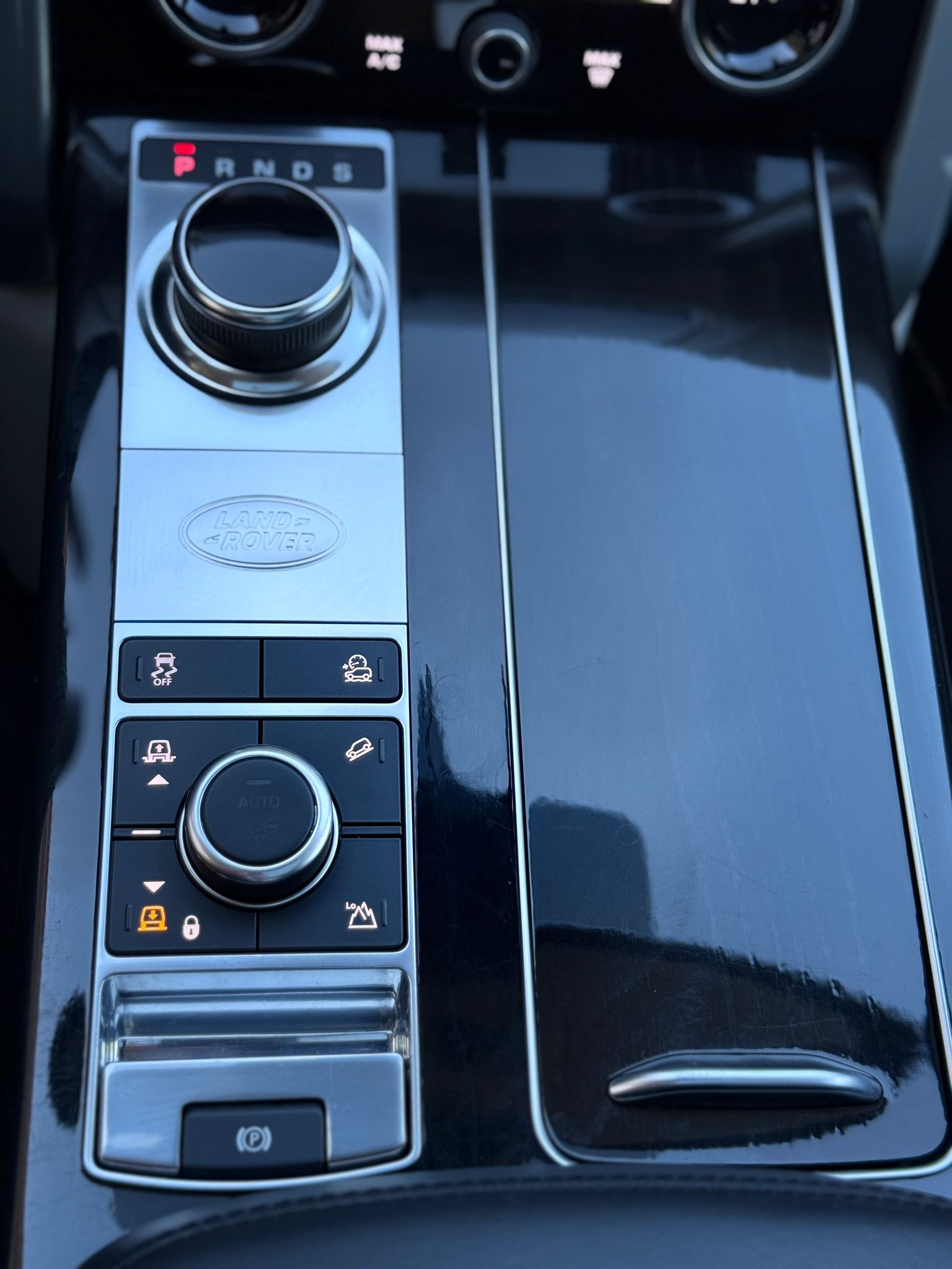 LAND ROVER Range Rover 5.0 V8 SC Autobiography-image-27