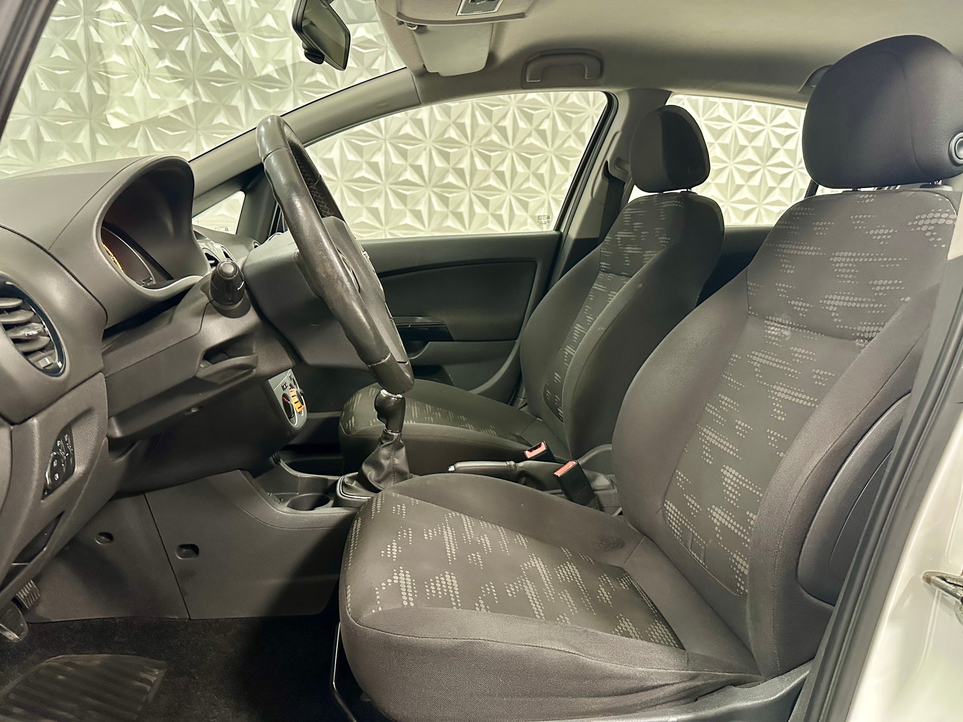OPEL Corsa 1.4 TP Enjoy-image-9