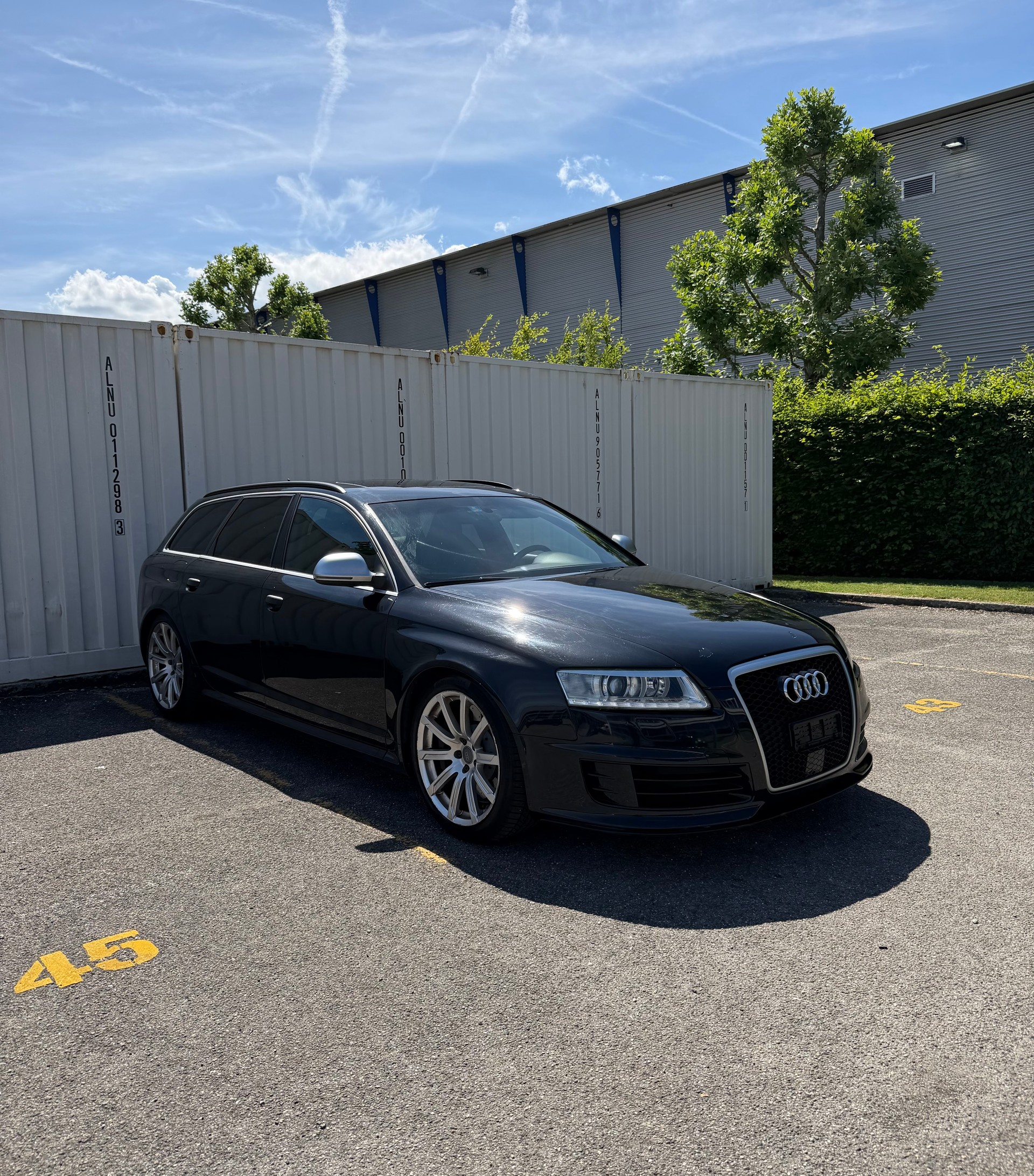 AUDI RS6 Avant 5.0 TFSI V10 quattro tiptronic