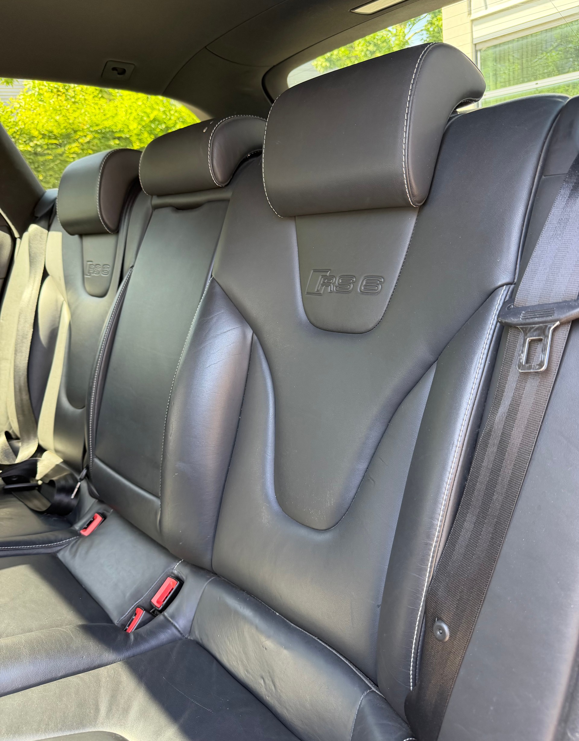 AUDI RS6 Avant 5.0 TFSI V10 quattro tiptronic-image-10