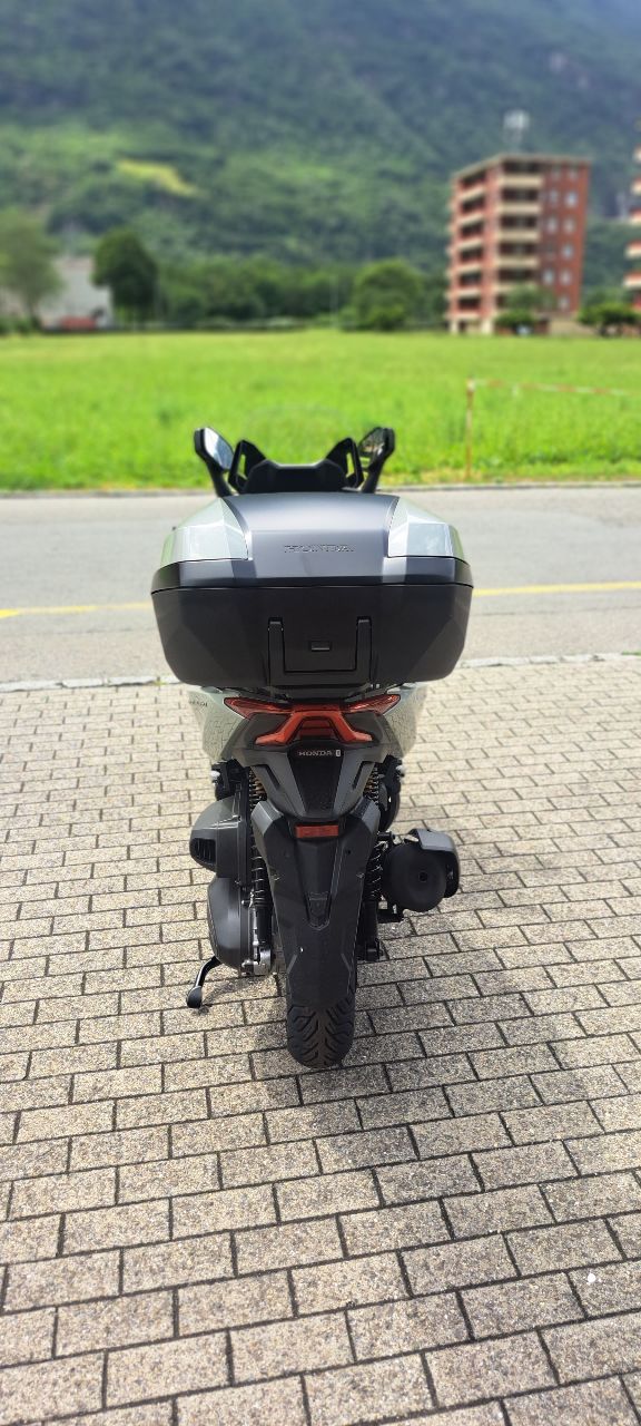 HONDA NSS 350 Top Box-image-3