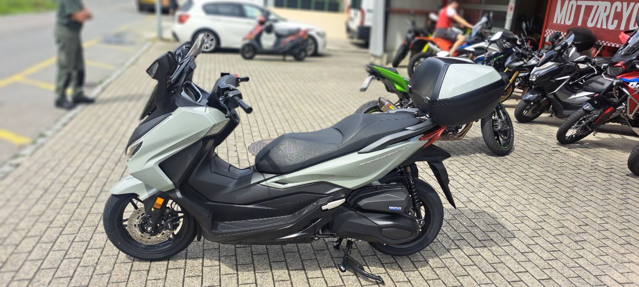 HONDA NSS 350 Top Box-image-2