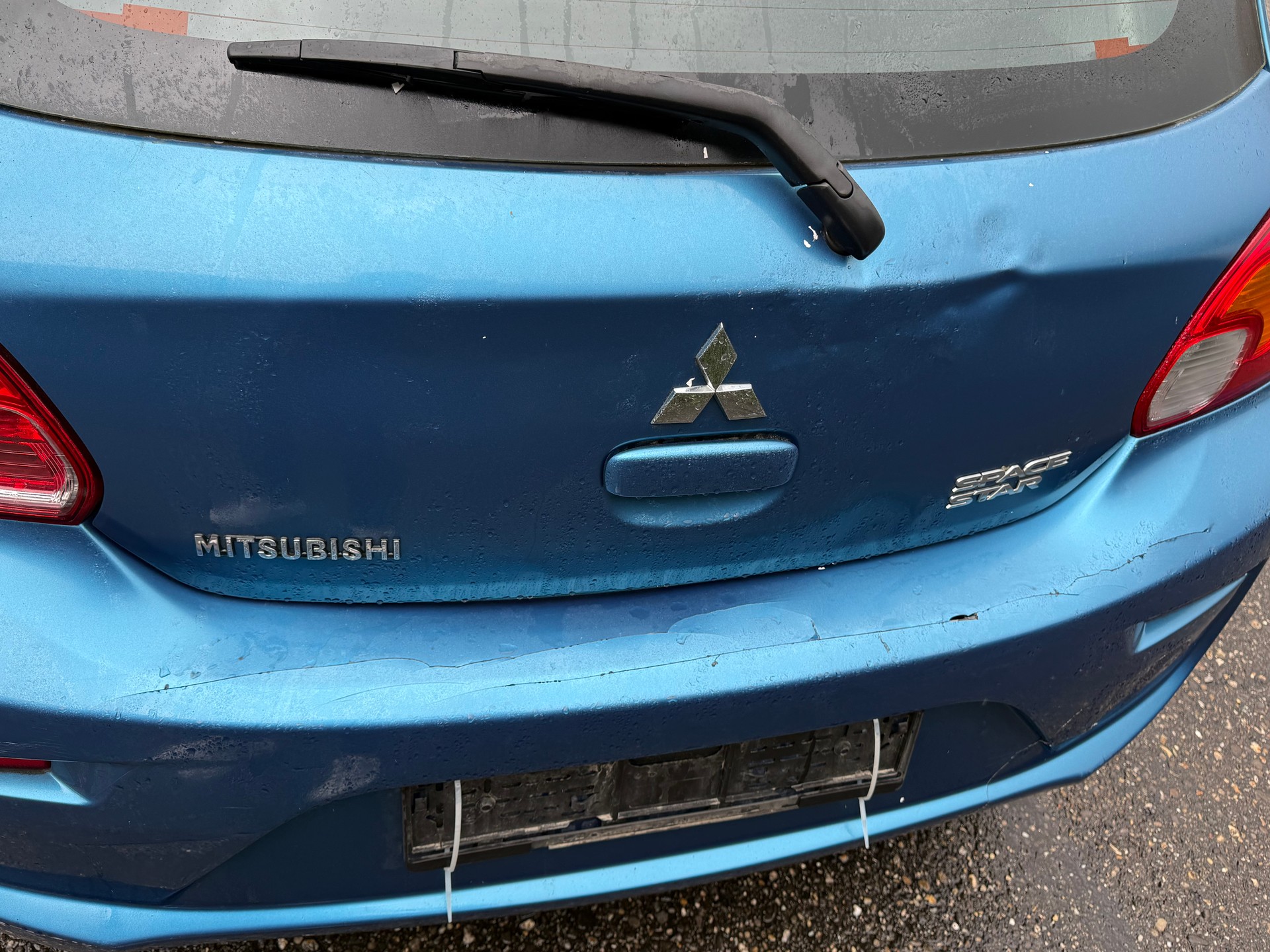 MITSUBISHI Space Star 1.0 Entry-image-6