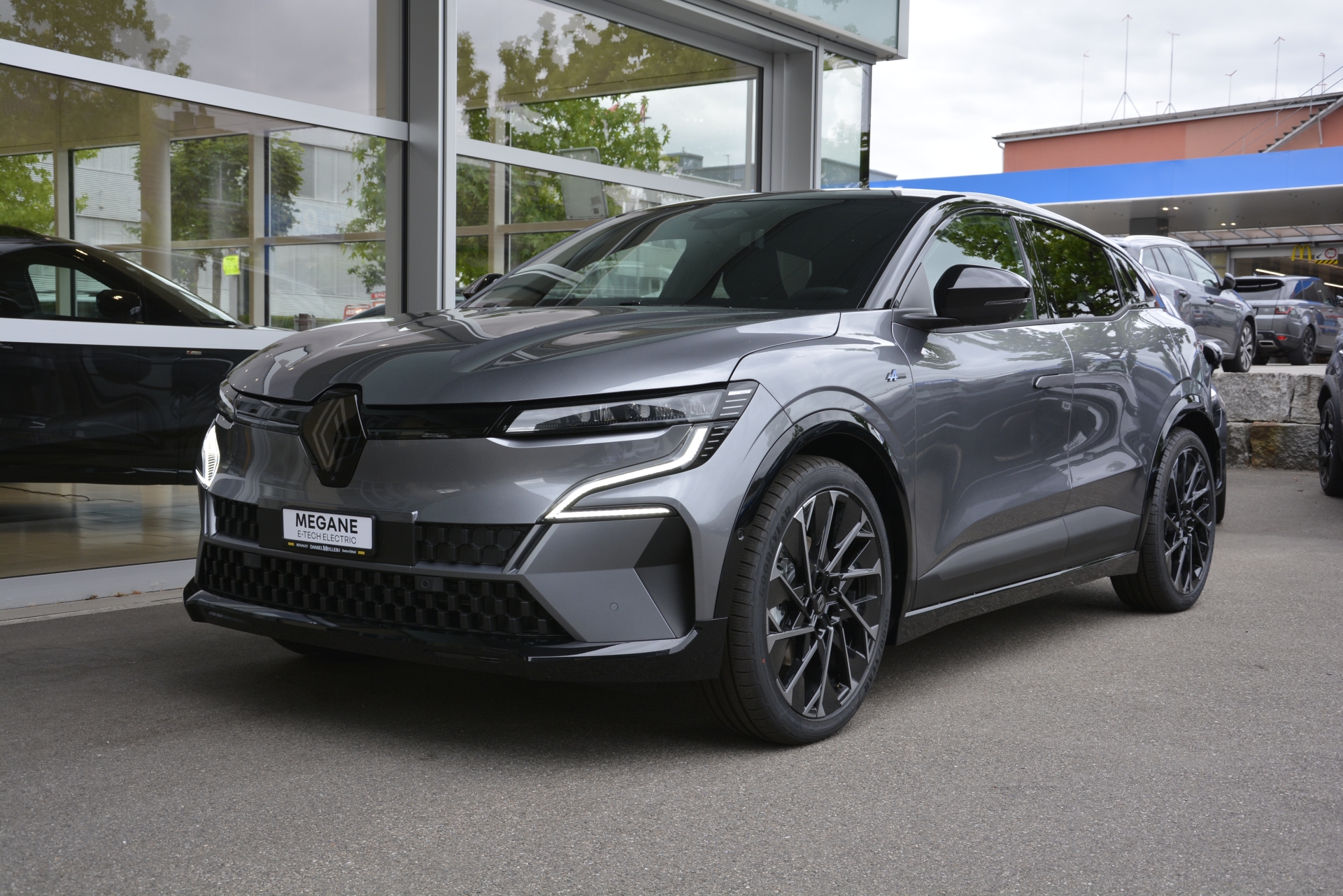 RENAULT Megane electric esprit Alpine 220 PS Comfort Range-image-0