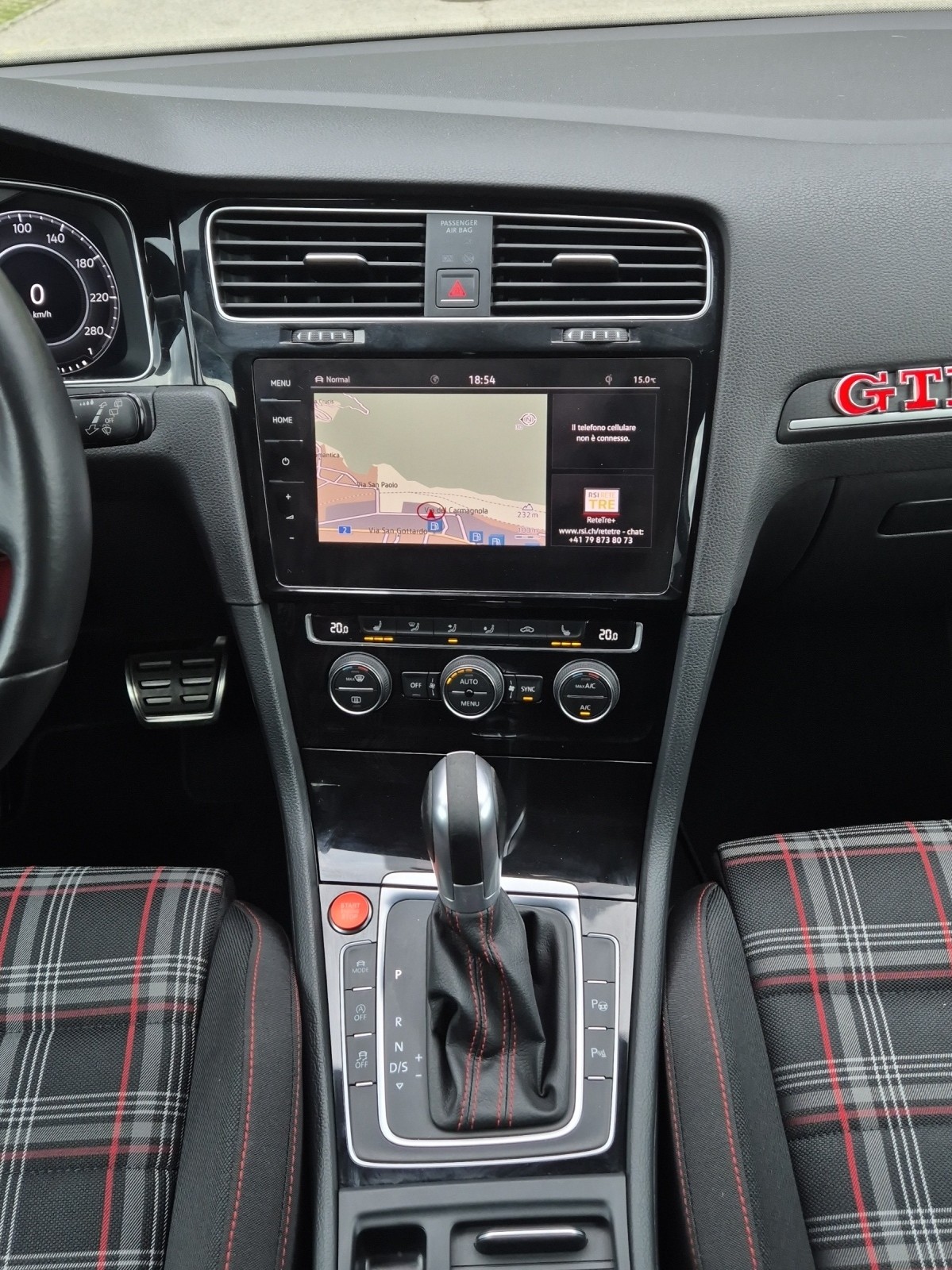 VW Golf 2.0 TSI GTI DSG-image-12