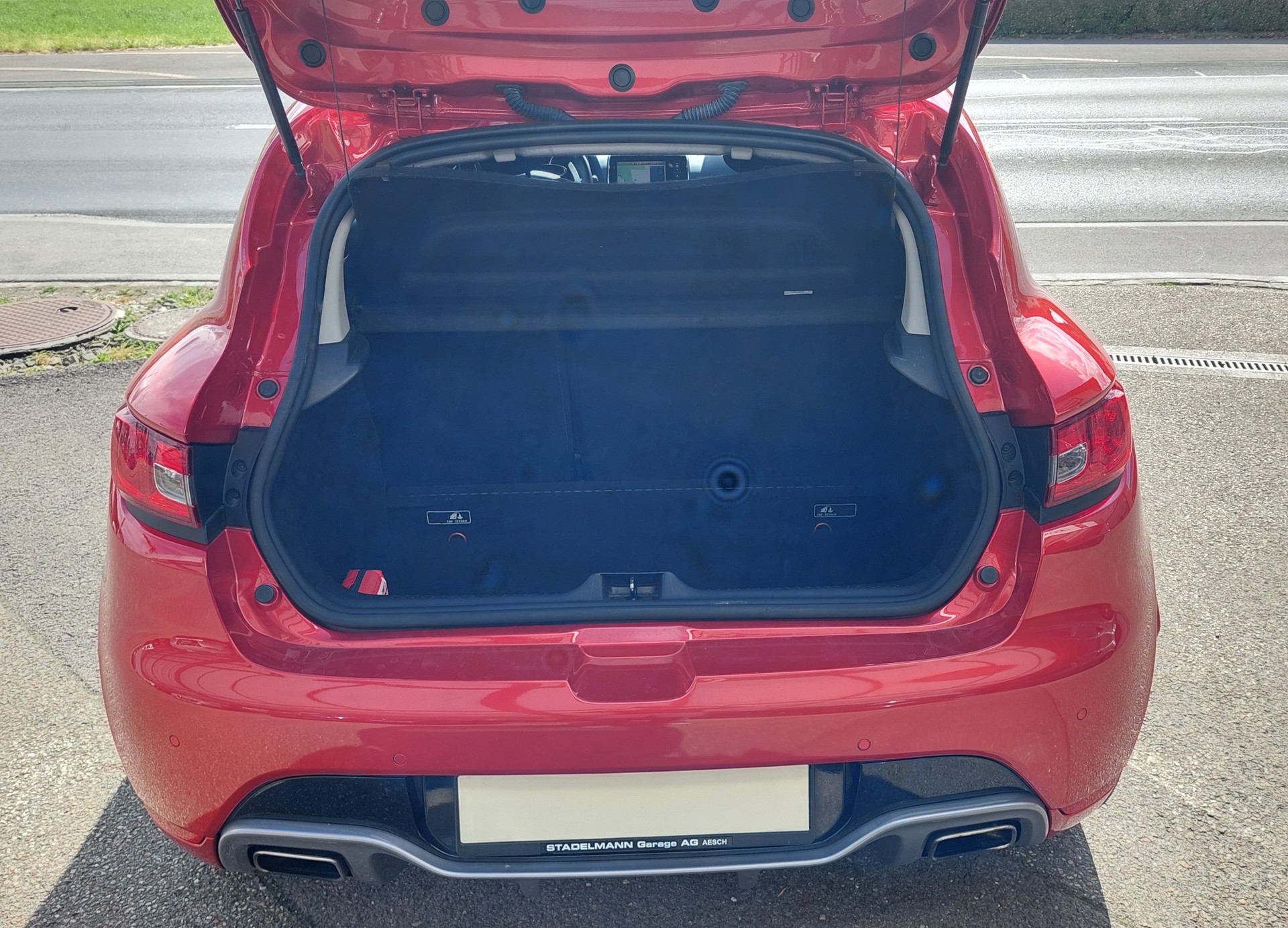 RENAULT Clio 1.6T RS 200-image-15