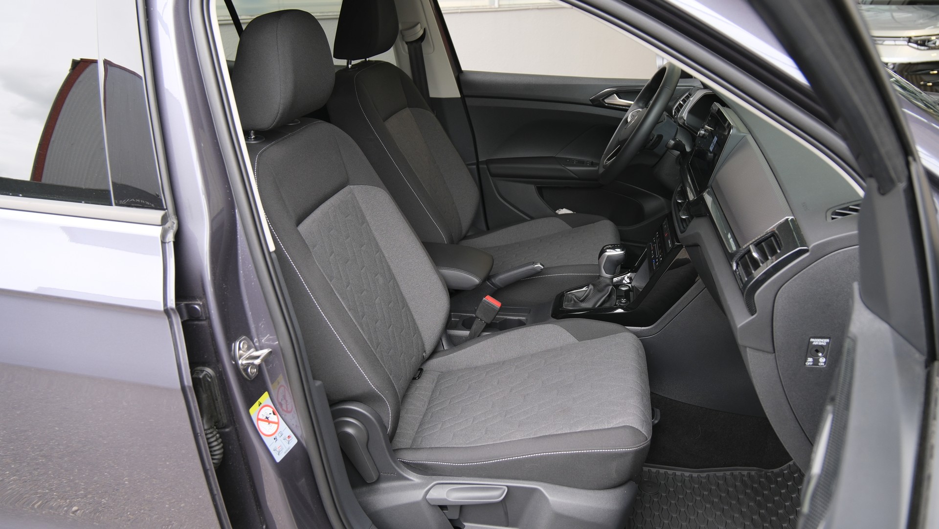 VW T-Cross 1.0 TSI EVO United DSG-image-11