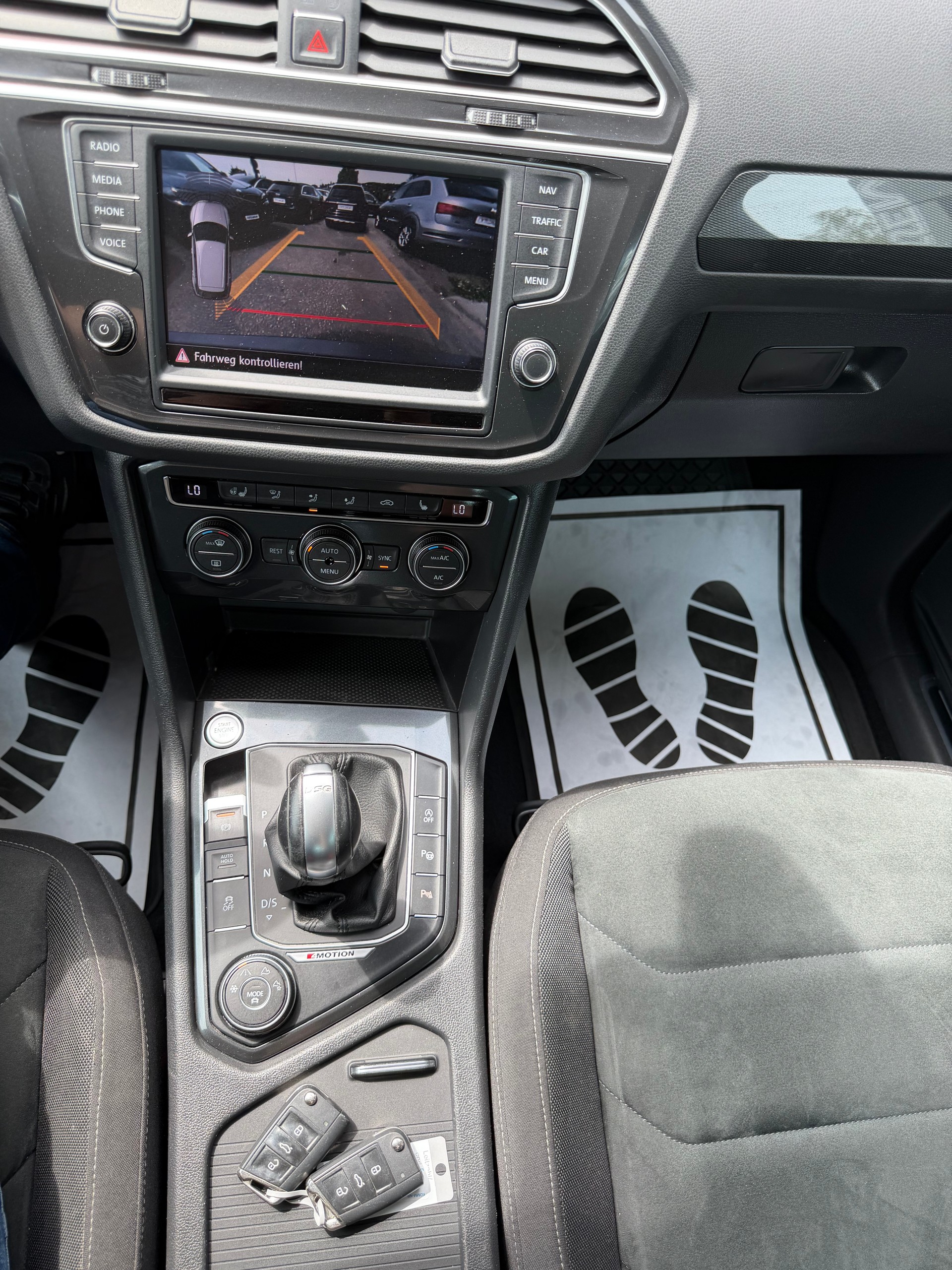 VW Tiguan 2.0 TDI SCR Highline 4Motion DSG-image-10