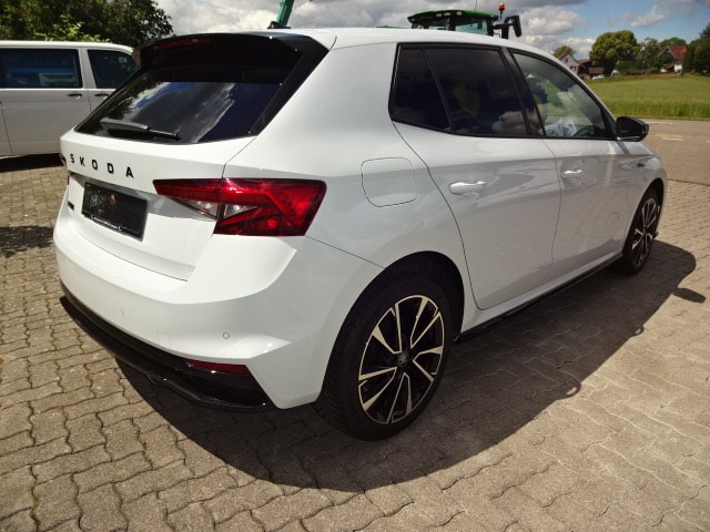 SKODA Fabia 1.0 TSI Monte Carlo DSG-image-4
