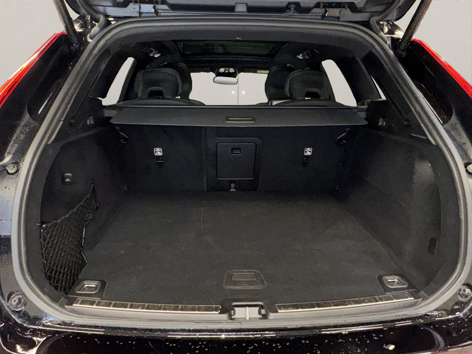 VOLVO XC60 2.0 T8 TE Black Edition eAWD-image-12