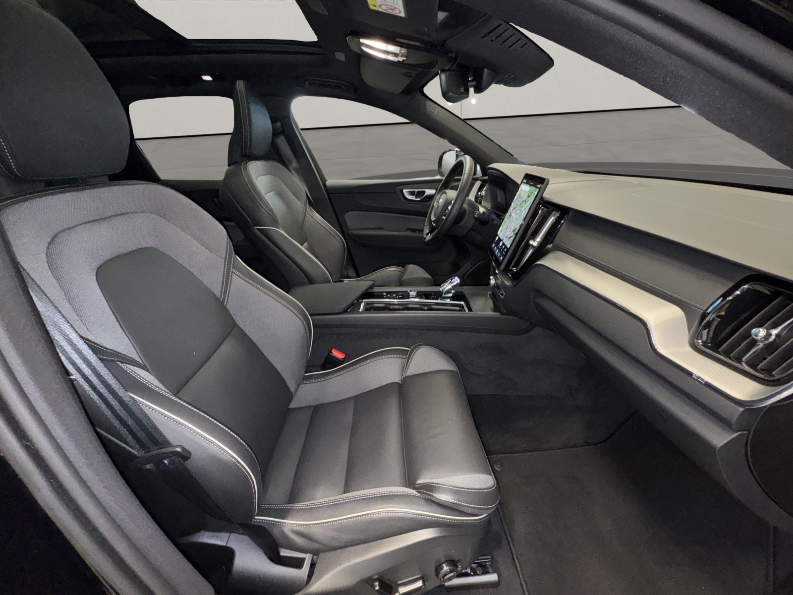 VOLVO XC60 2.0 T8 TE Black Edition eAWD-image-11