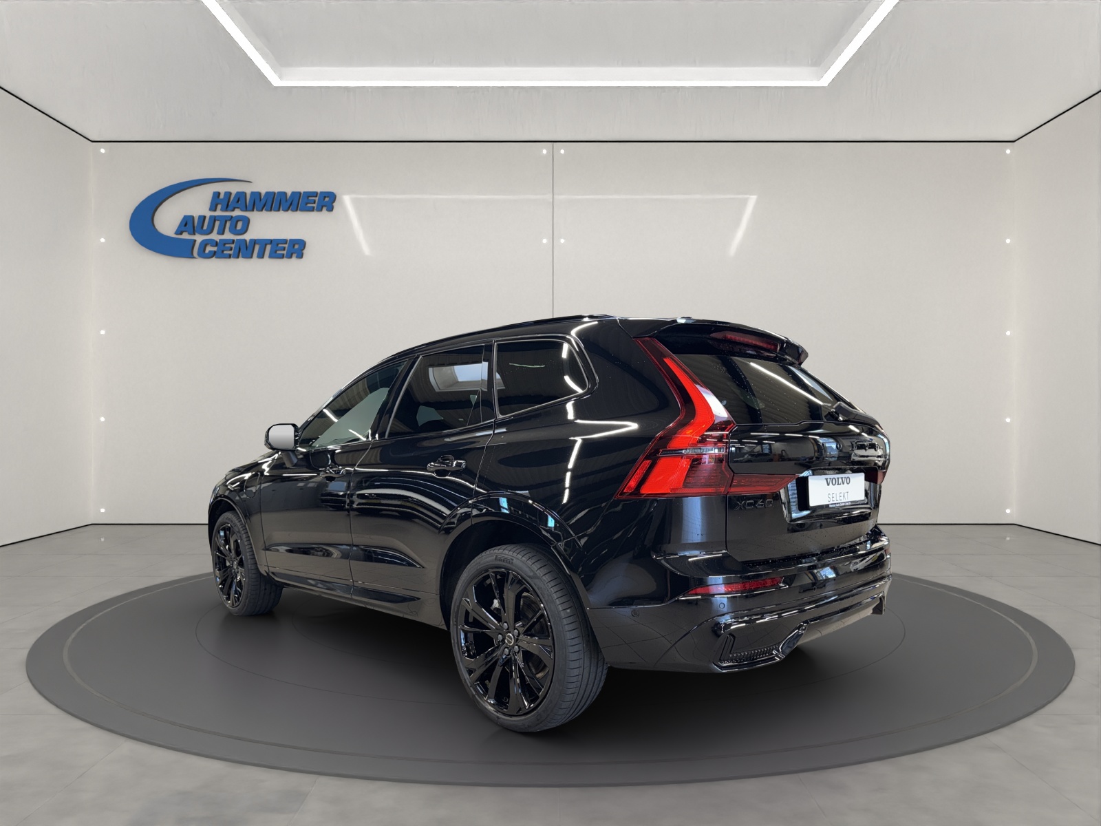VOLVO XC60 2.0 T8 TE Black Edition eAWD-image-2
