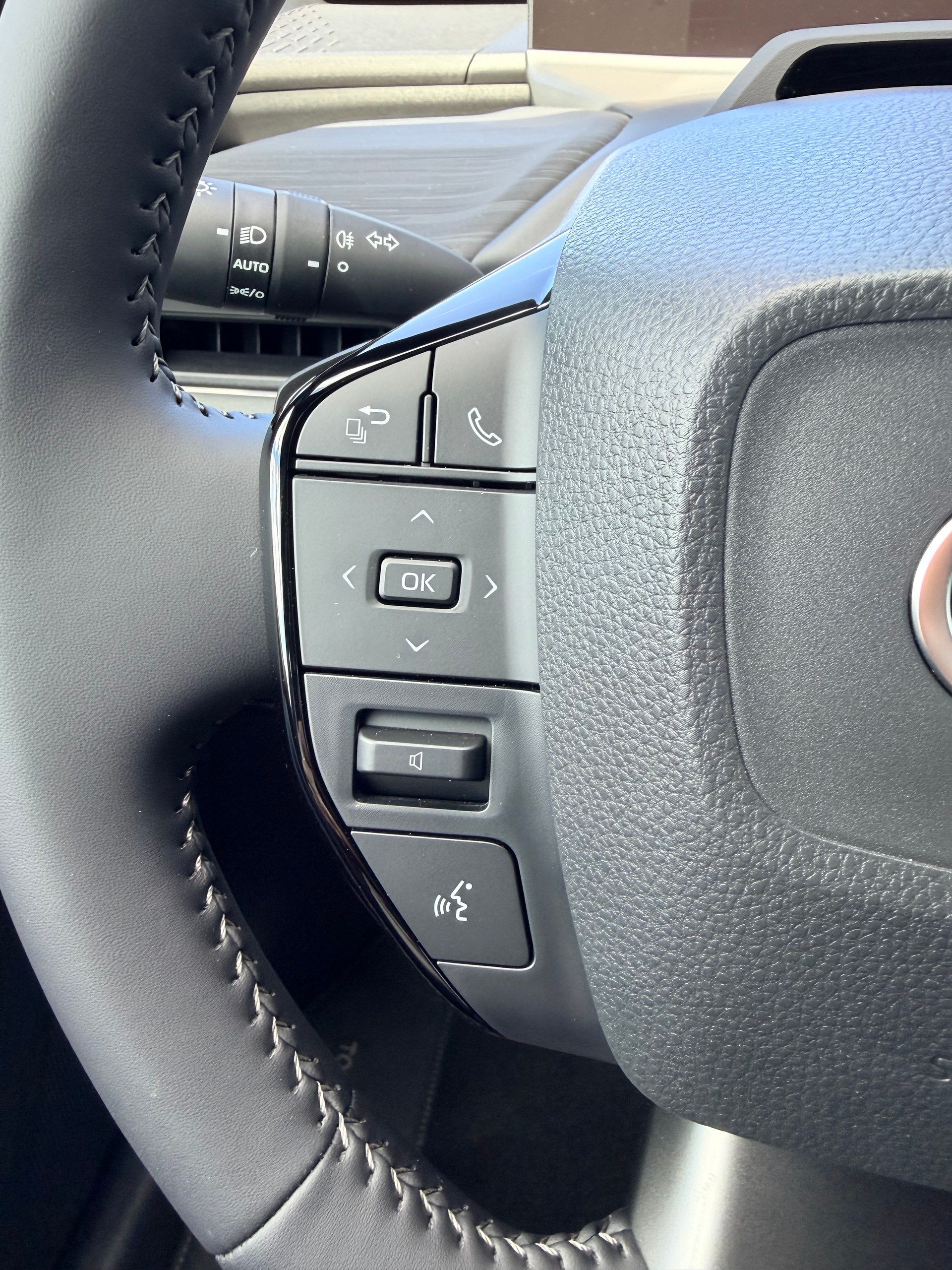 TOYOTA C-HR+ 77 kWh Style FWD-image-17