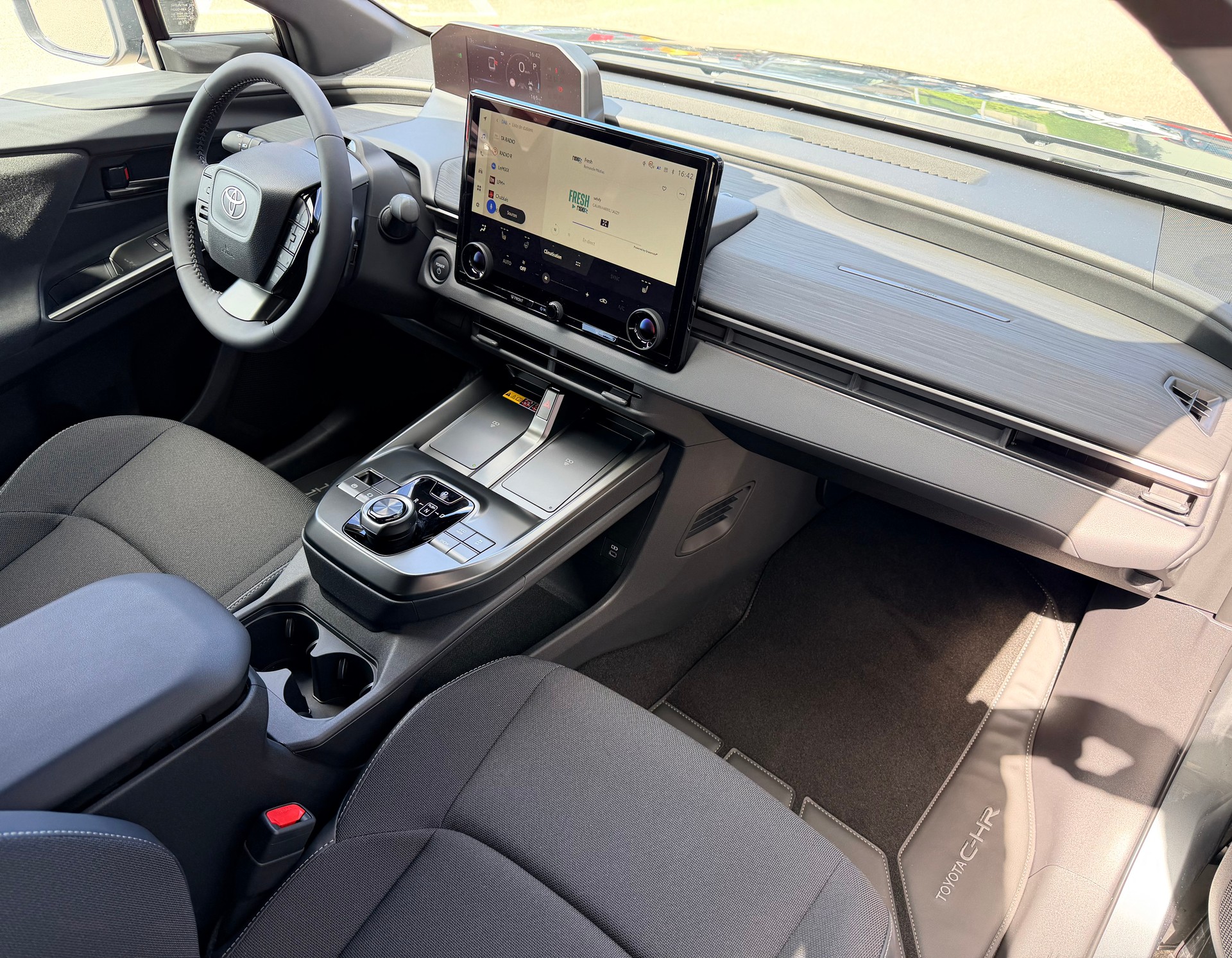 TOYOTA C-HR+ 77 kWh Style FWD-image-11